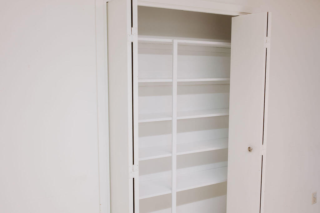 FT WALTON S0UTH-INTR (331004.00) - Residential