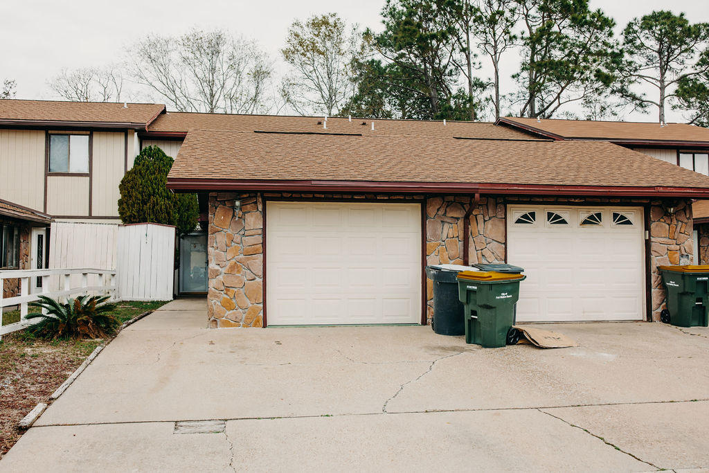 FT WALTON S0UTH-INTR (331004.00) - Residential