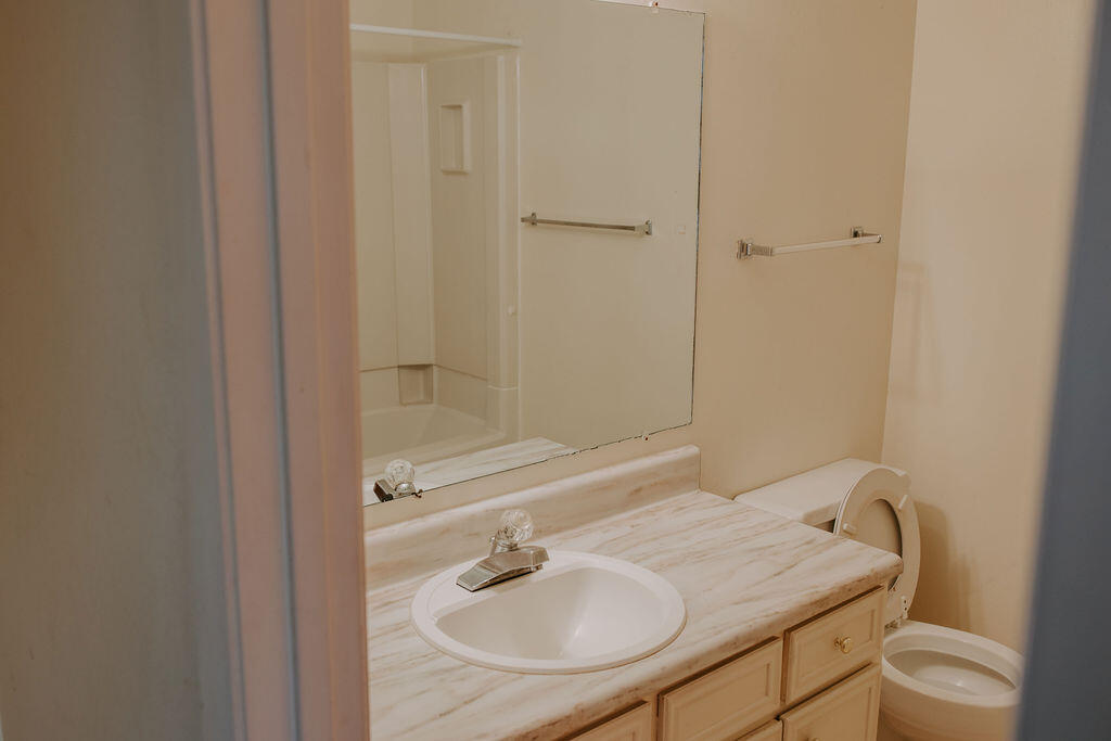 FT WALTON S0UTH-INTR (331004.00) - Residential