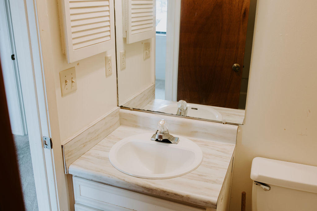 FT WALTON S0UTH-INTR (331004.00) - Residential