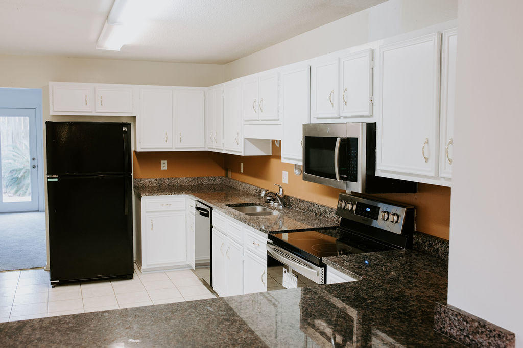 FT WALTON S0UTH-INTR (331004.00) - Residential