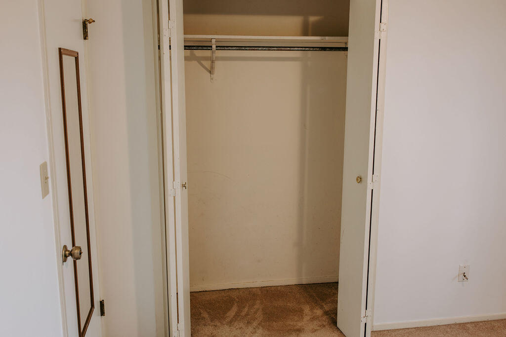 FT WALTON S0UTH-INTR (331004.00) - Residential