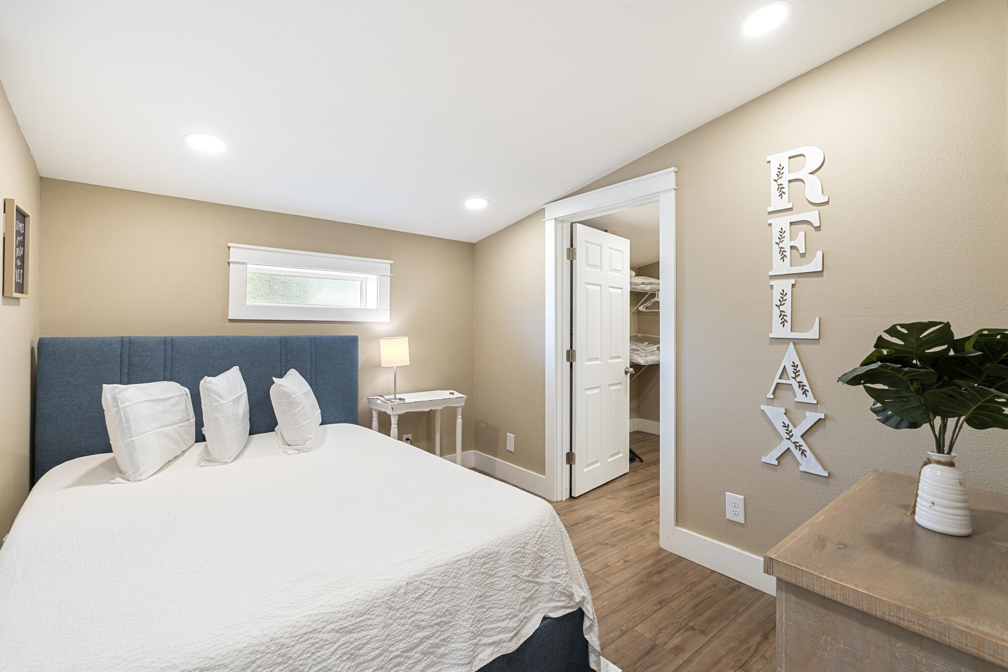 KISKA BEACH 1ST ADDN - Residential