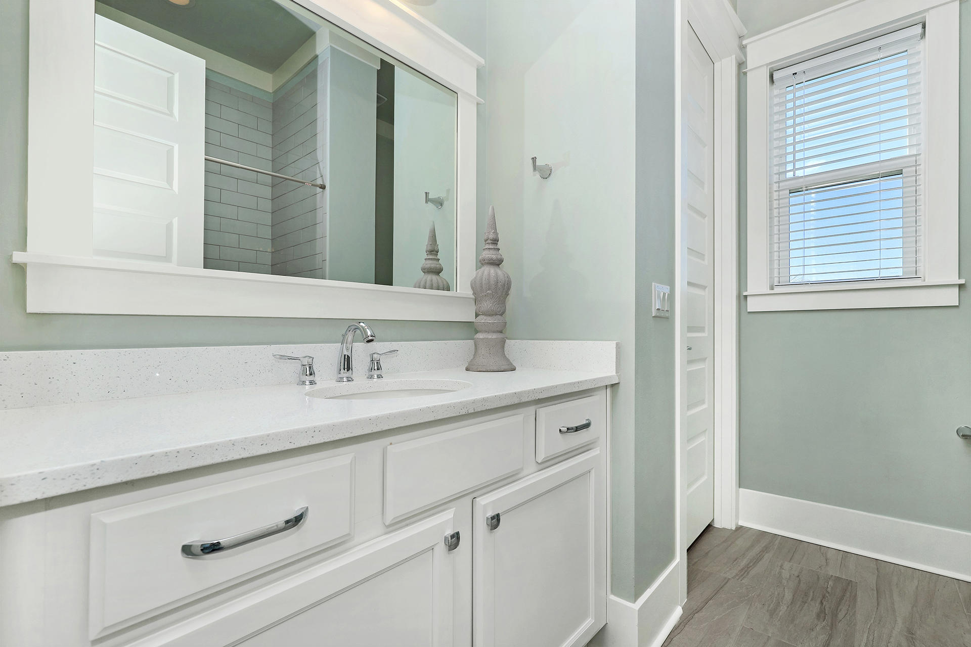 HIDDEN PALMS - Residential