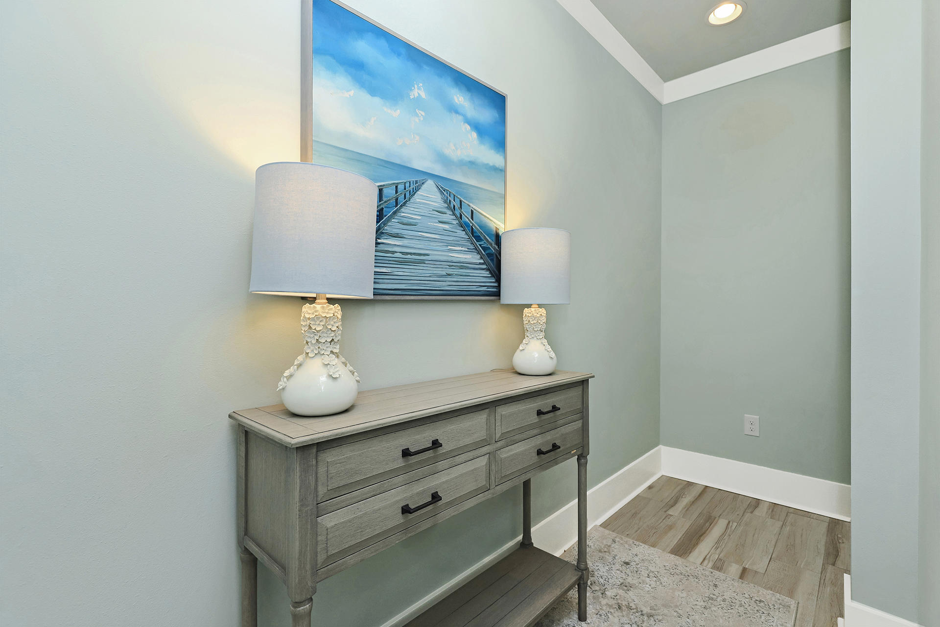 HIDDEN PALMS - Residential