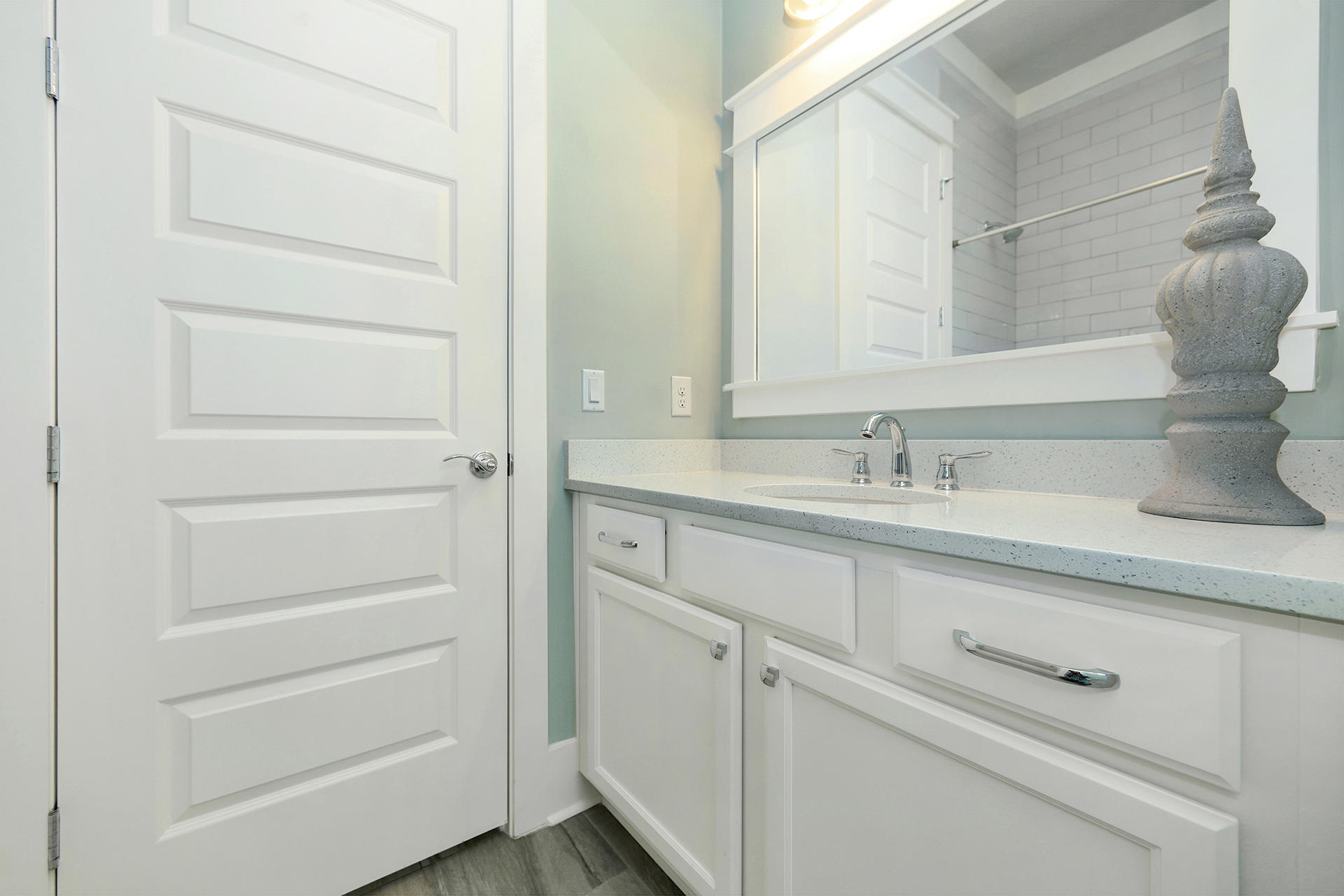 HIDDEN PALMS - Residential