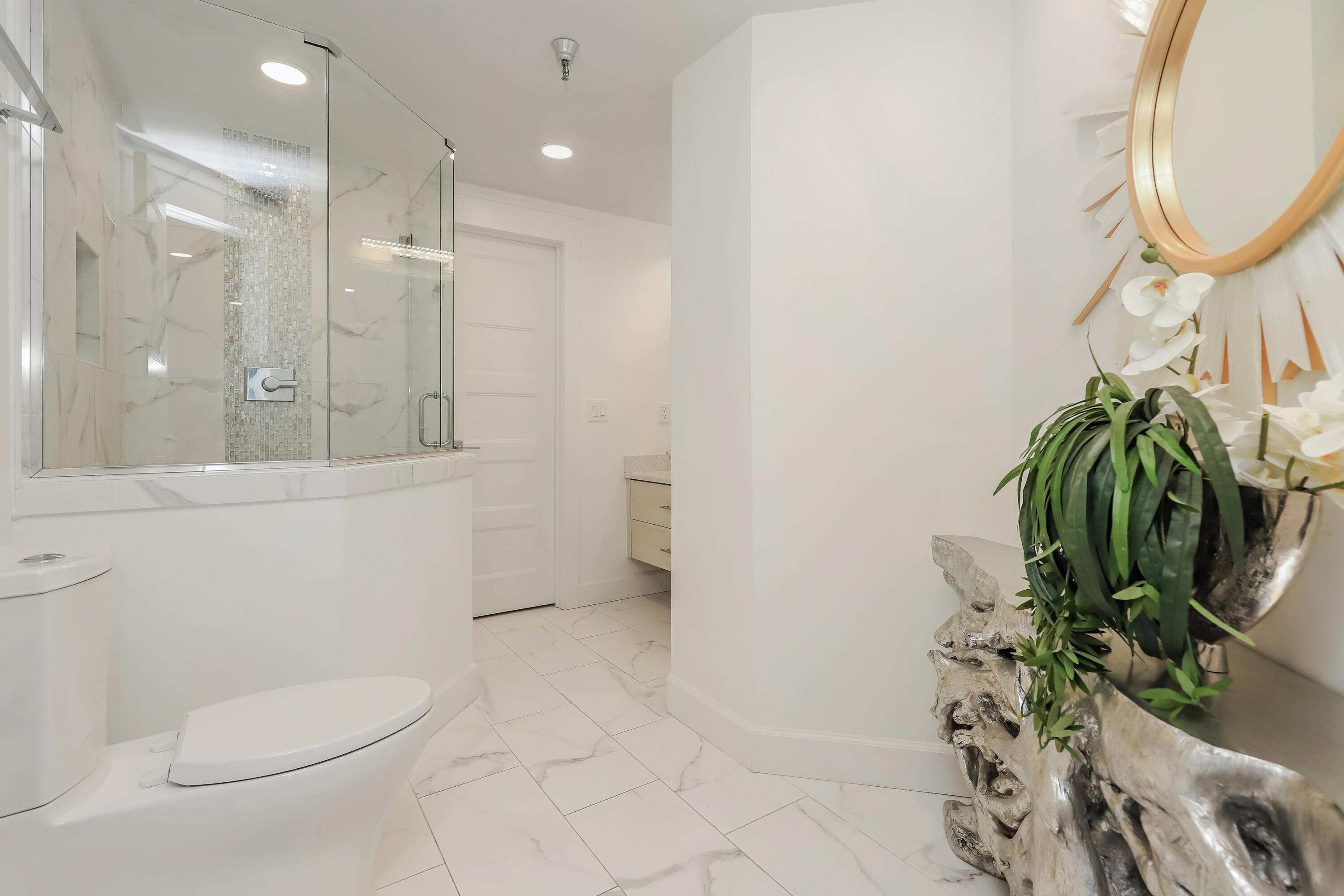 DESTIN YACHT CLUB - Residential