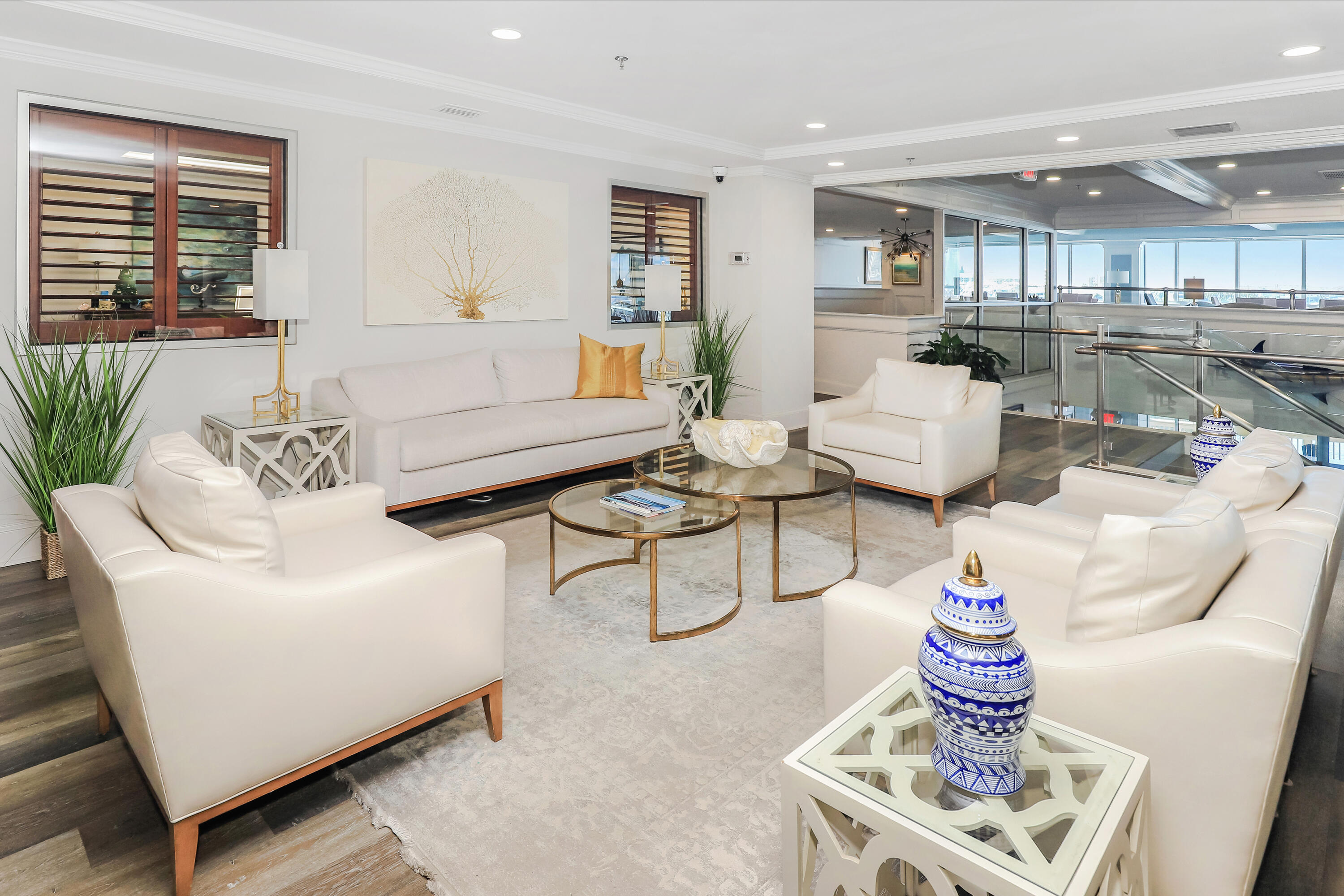 DESTIN YACHT CLUB - Residential