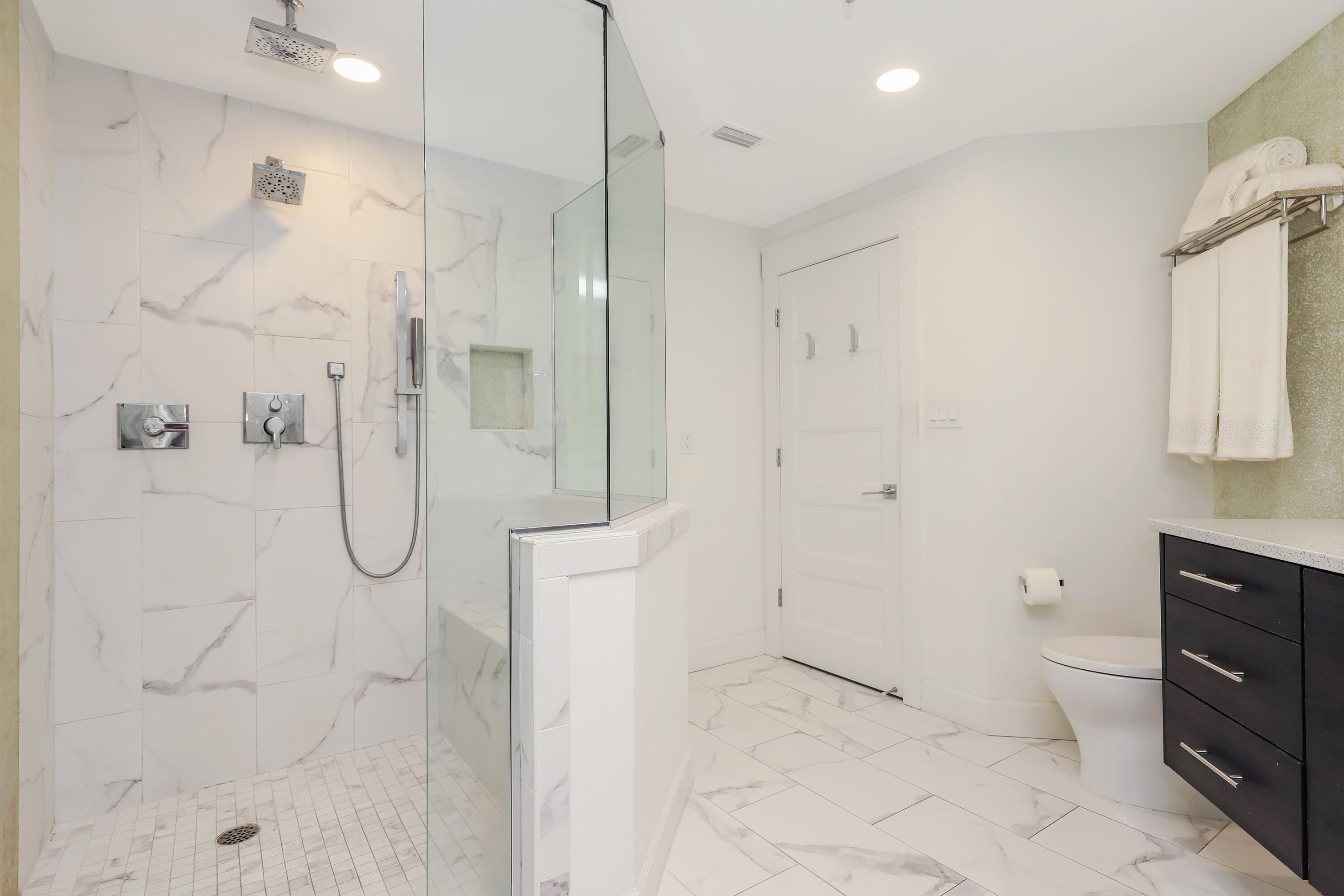 DESTIN YACHT CLUB - Residential