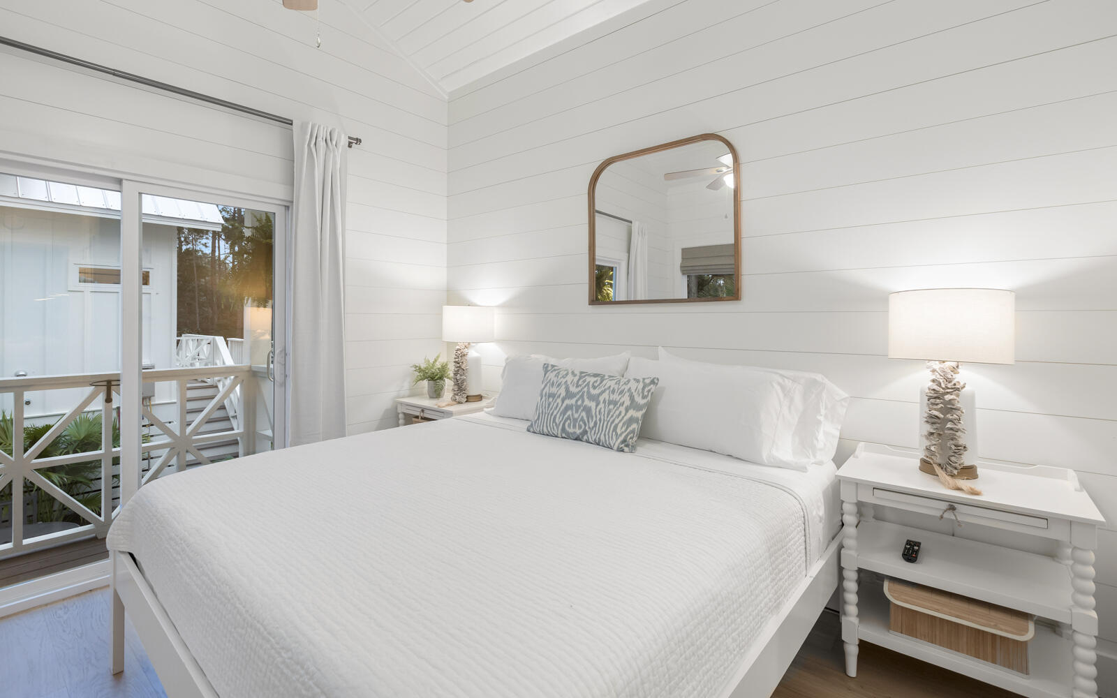 GULF SHORE MANOR - Residential