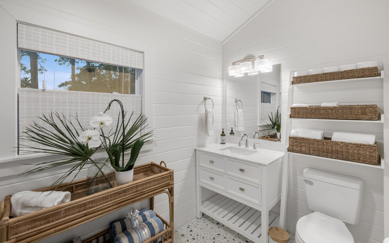 GULF SHORE MANOR - Residential