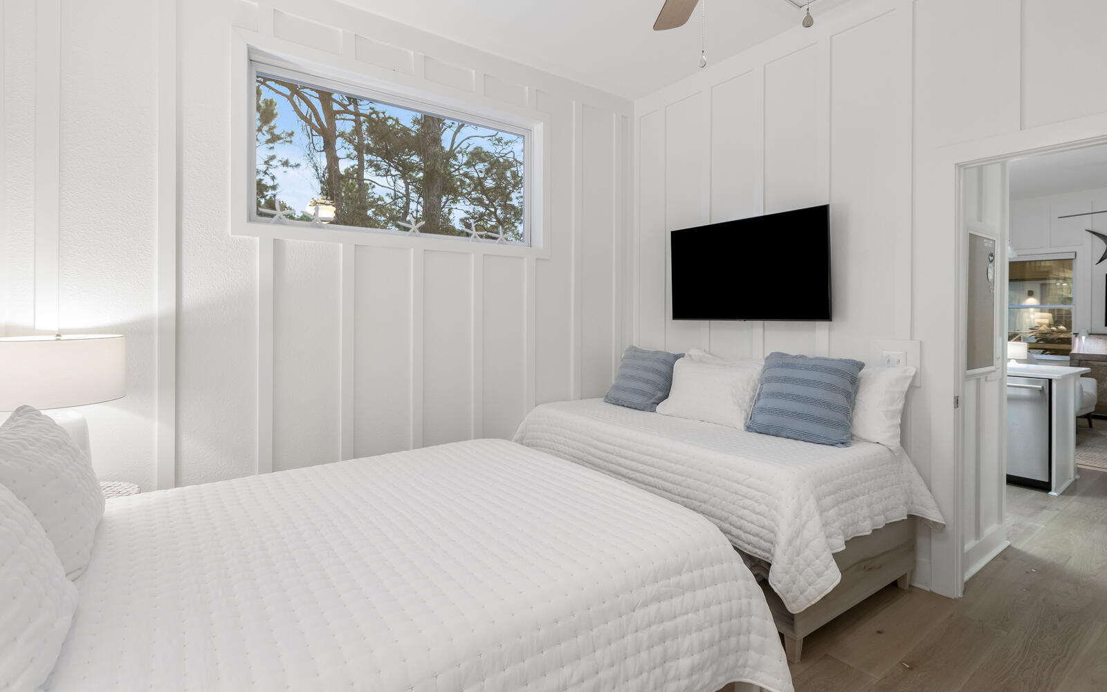 GULF SHORE MANOR - Residential