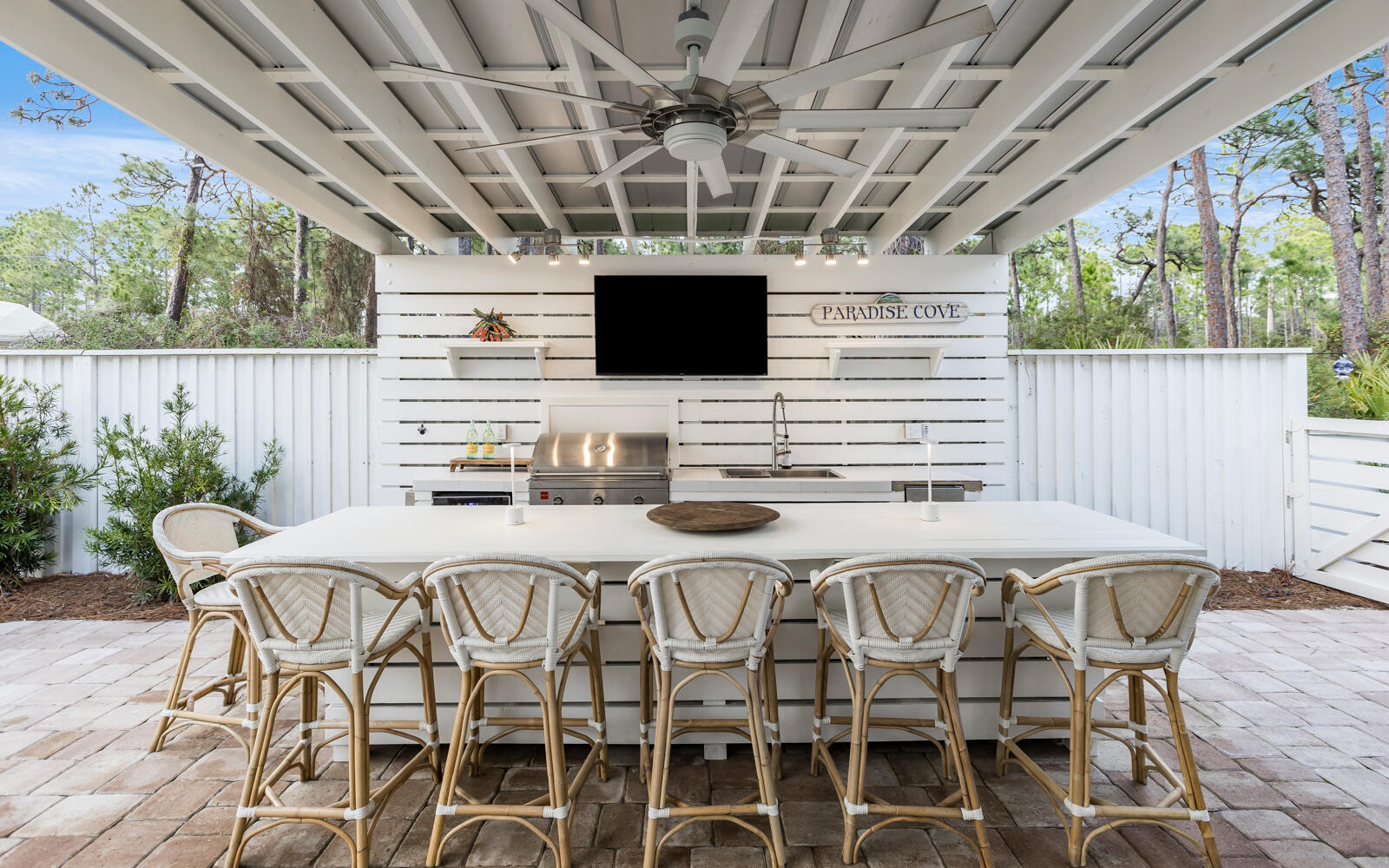 GULF SHORE MANOR - Residential