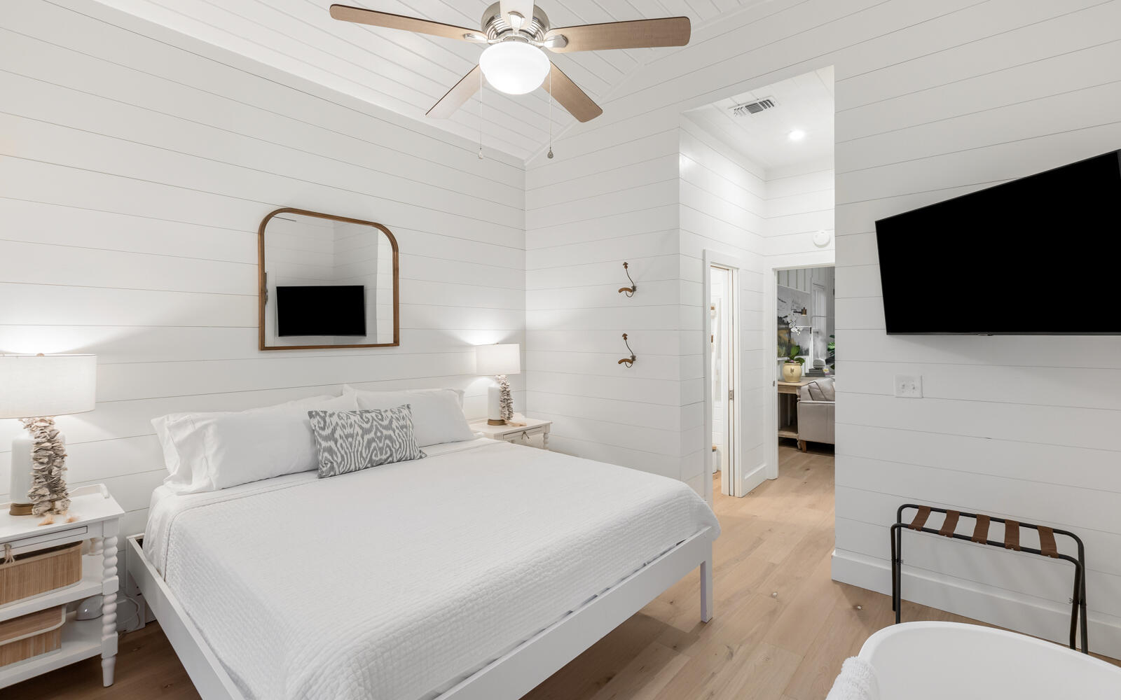 GULF SHORE MANOR - Residential