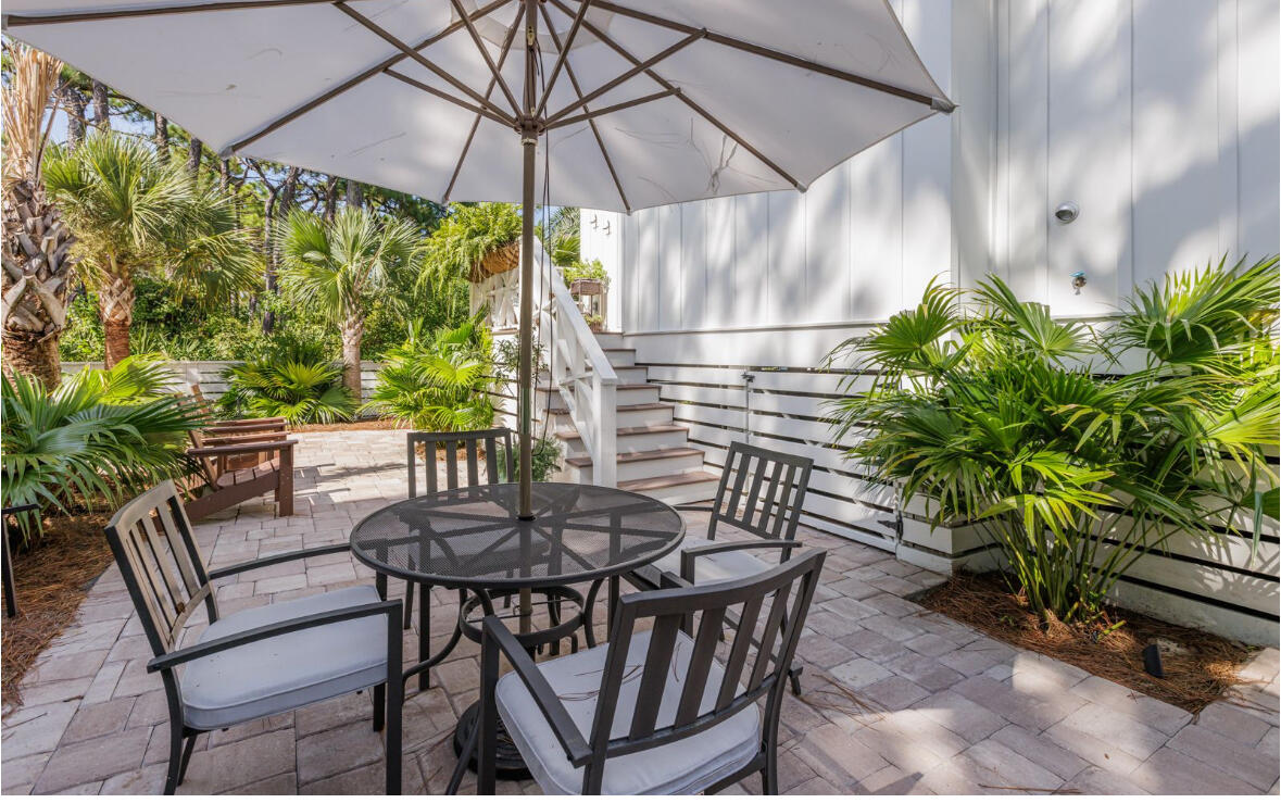 GULF SHORE MANOR - Residential