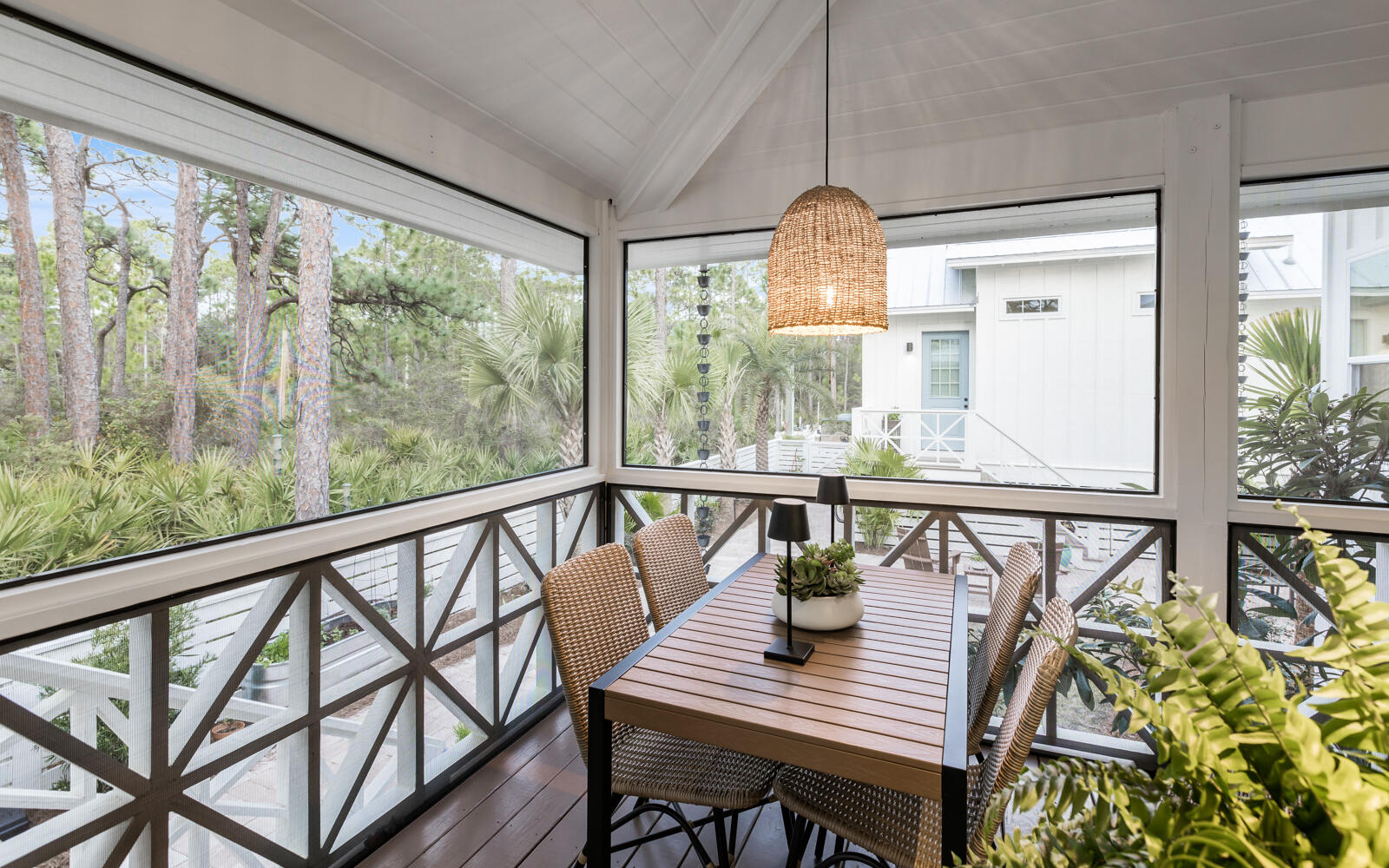 GULF SHORE MANOR - Residential