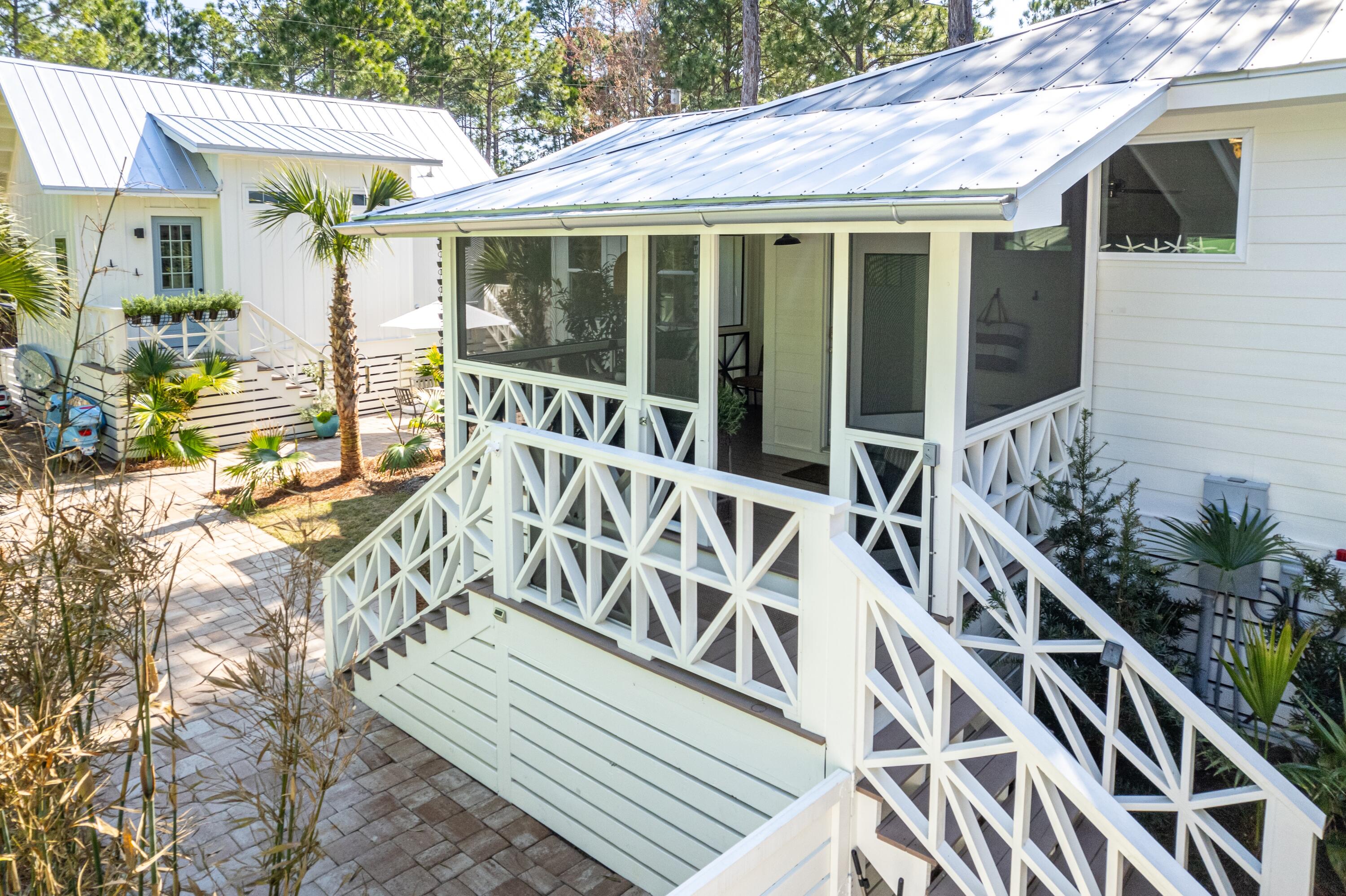 GULF SHORE MANOR - Residential