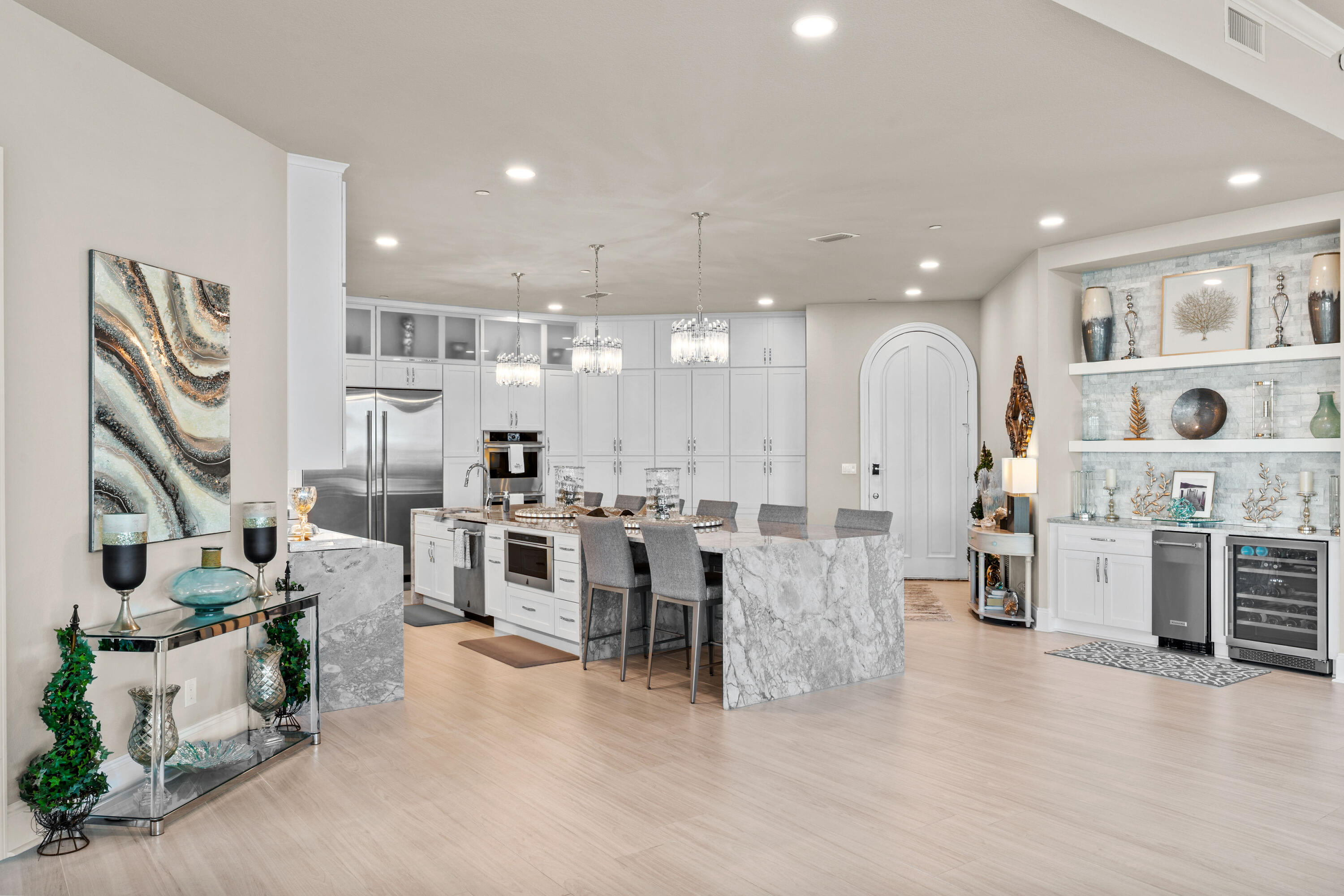DESTIN YACHT CLUB - Residential