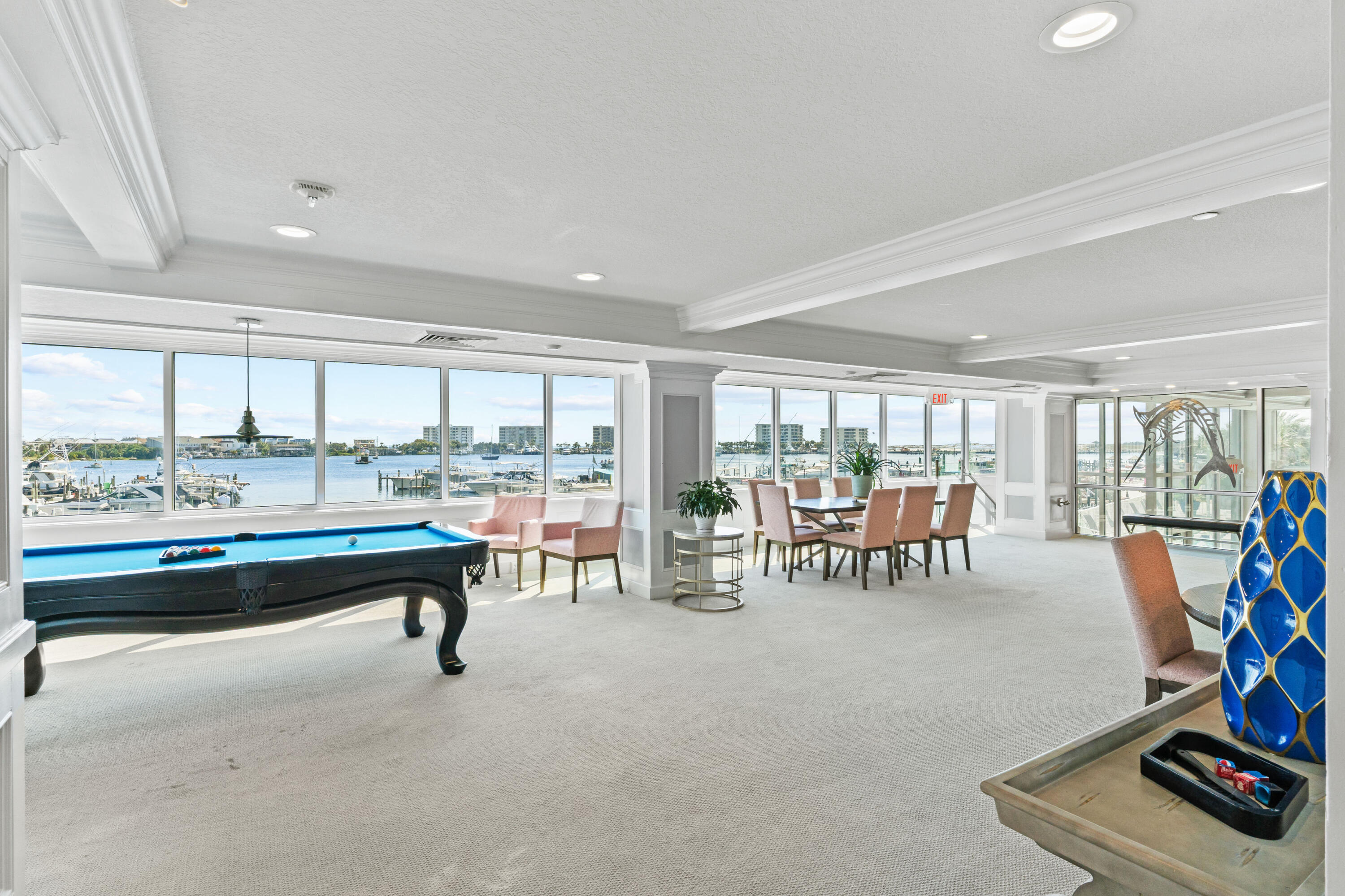 DESTIN YACHT CLUB - Residential