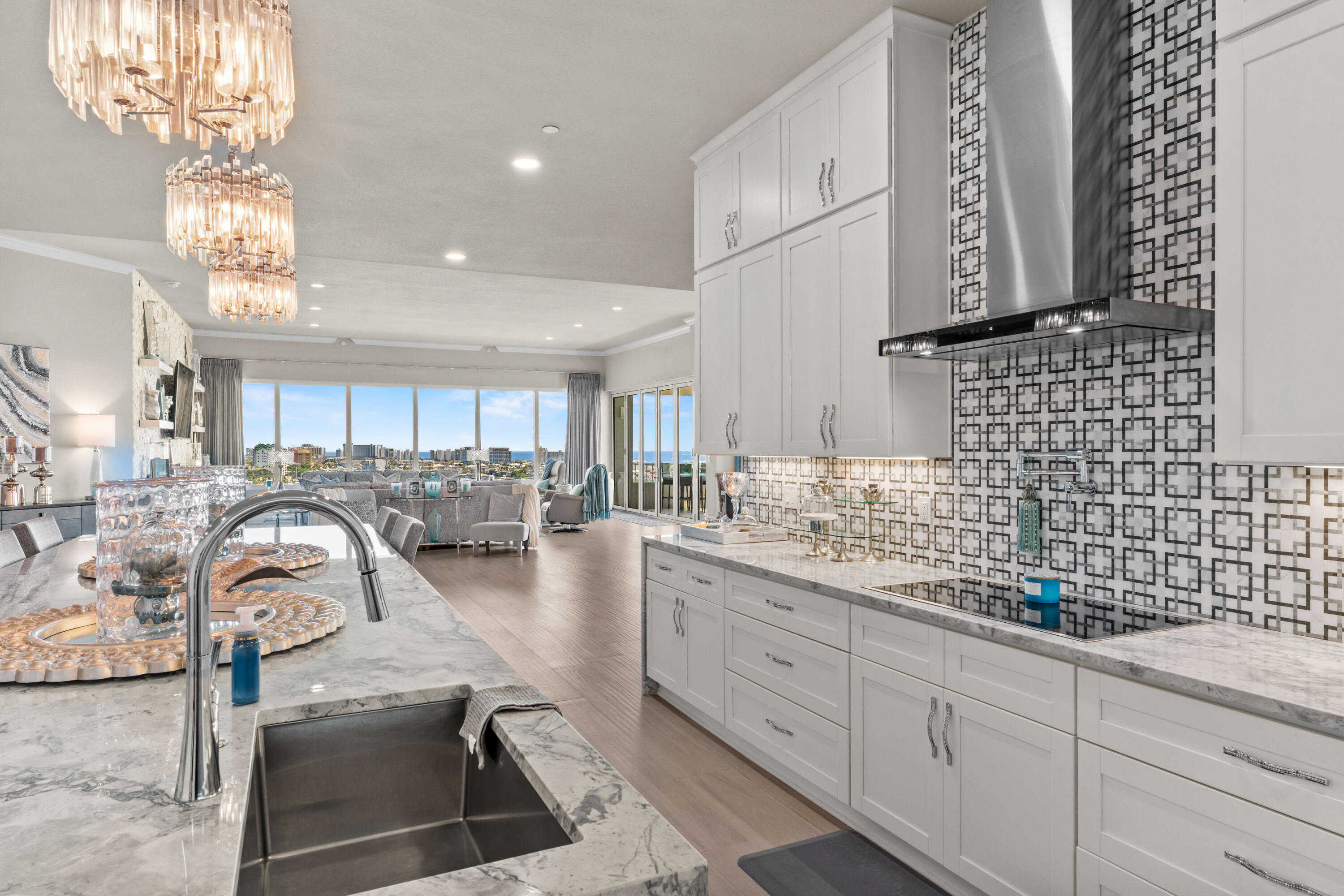 DESTIN YACHT CLUB - Residential