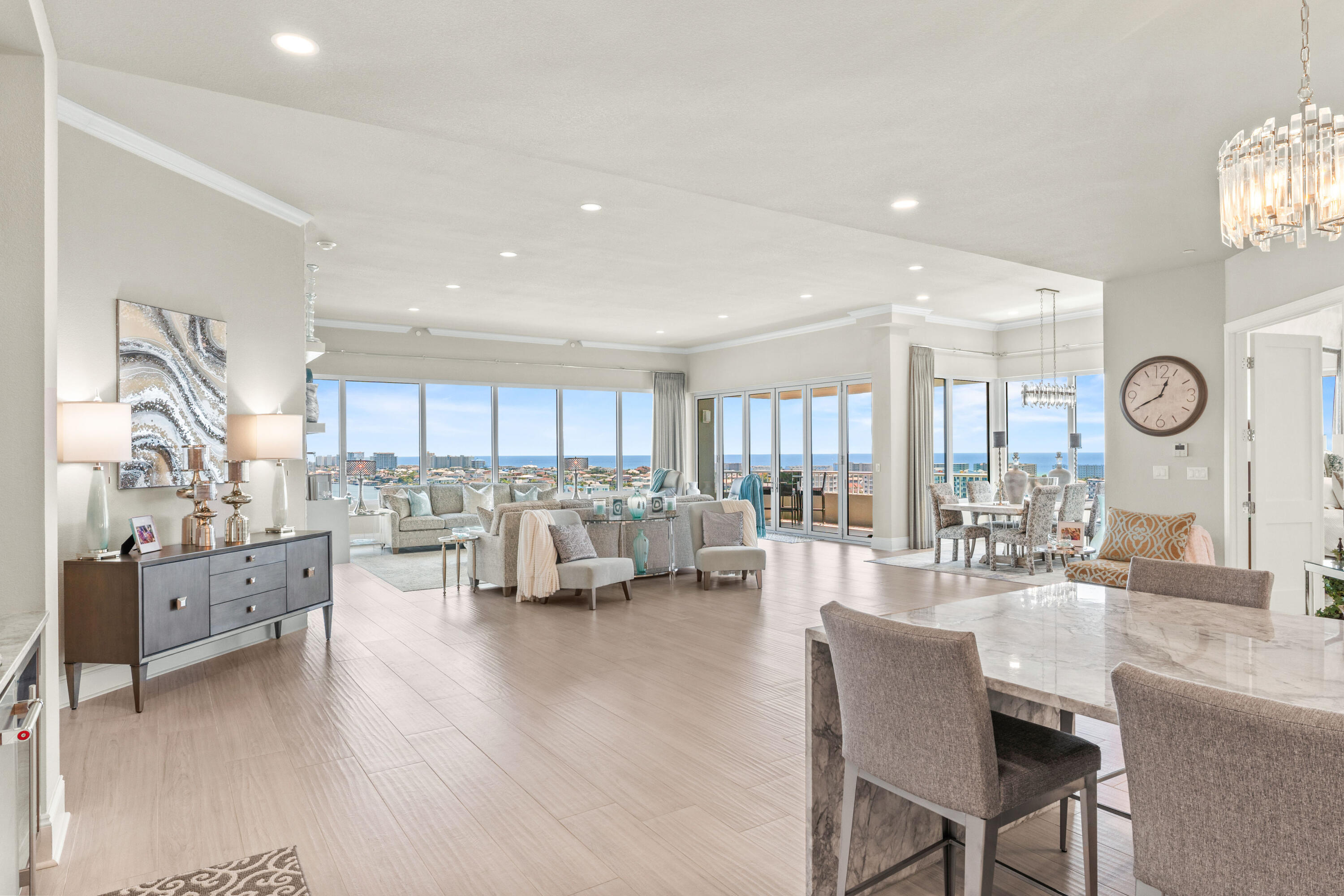 DESTIN YACHT CLUB - Residential