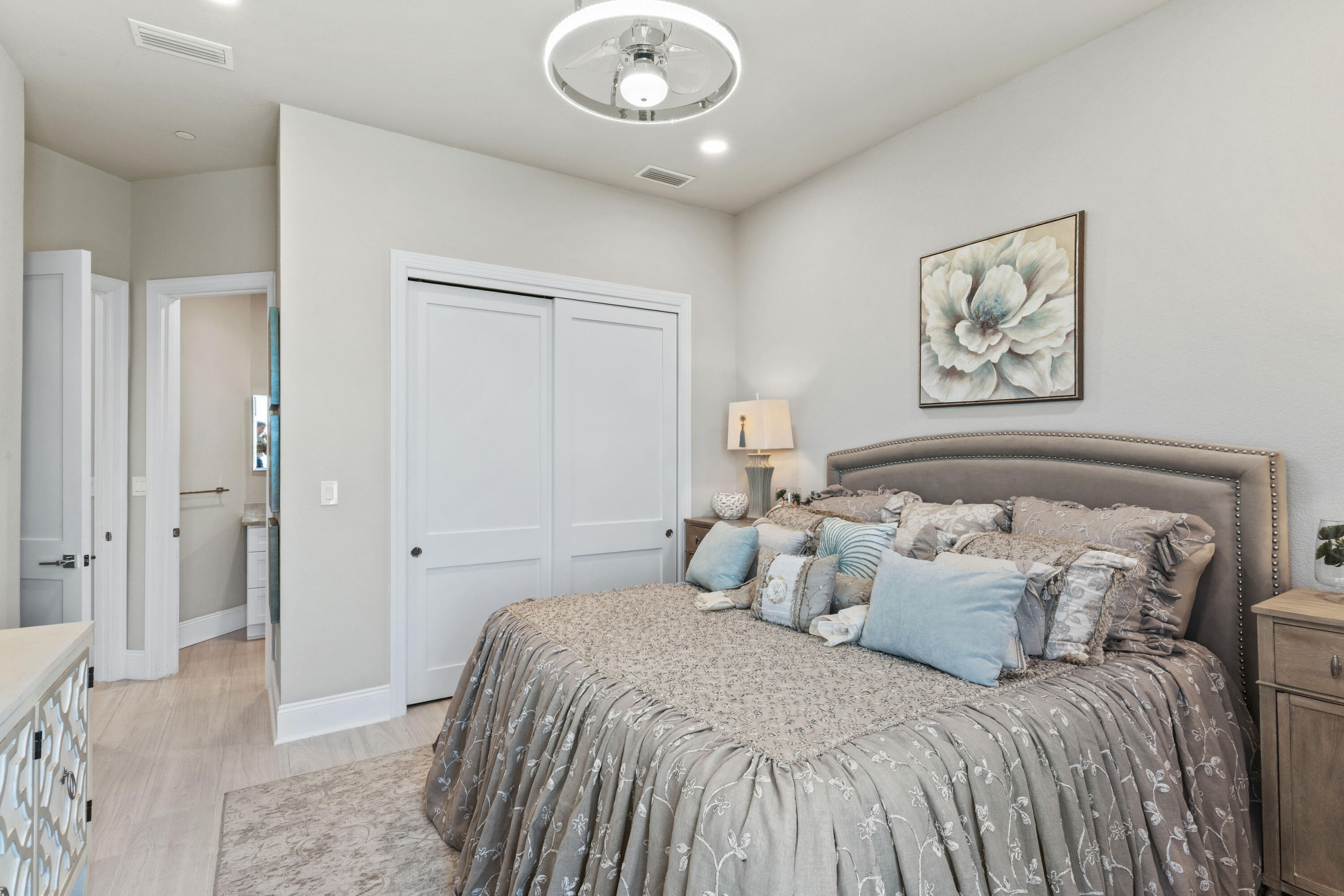 DESTIN YACHT CLUB - Residential