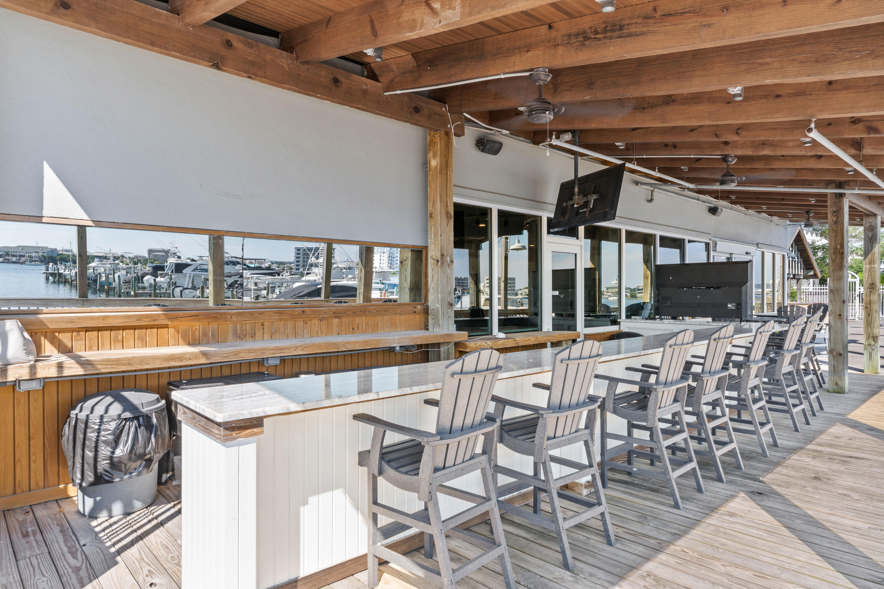 DESTIN YACHT CLUB - Residential
