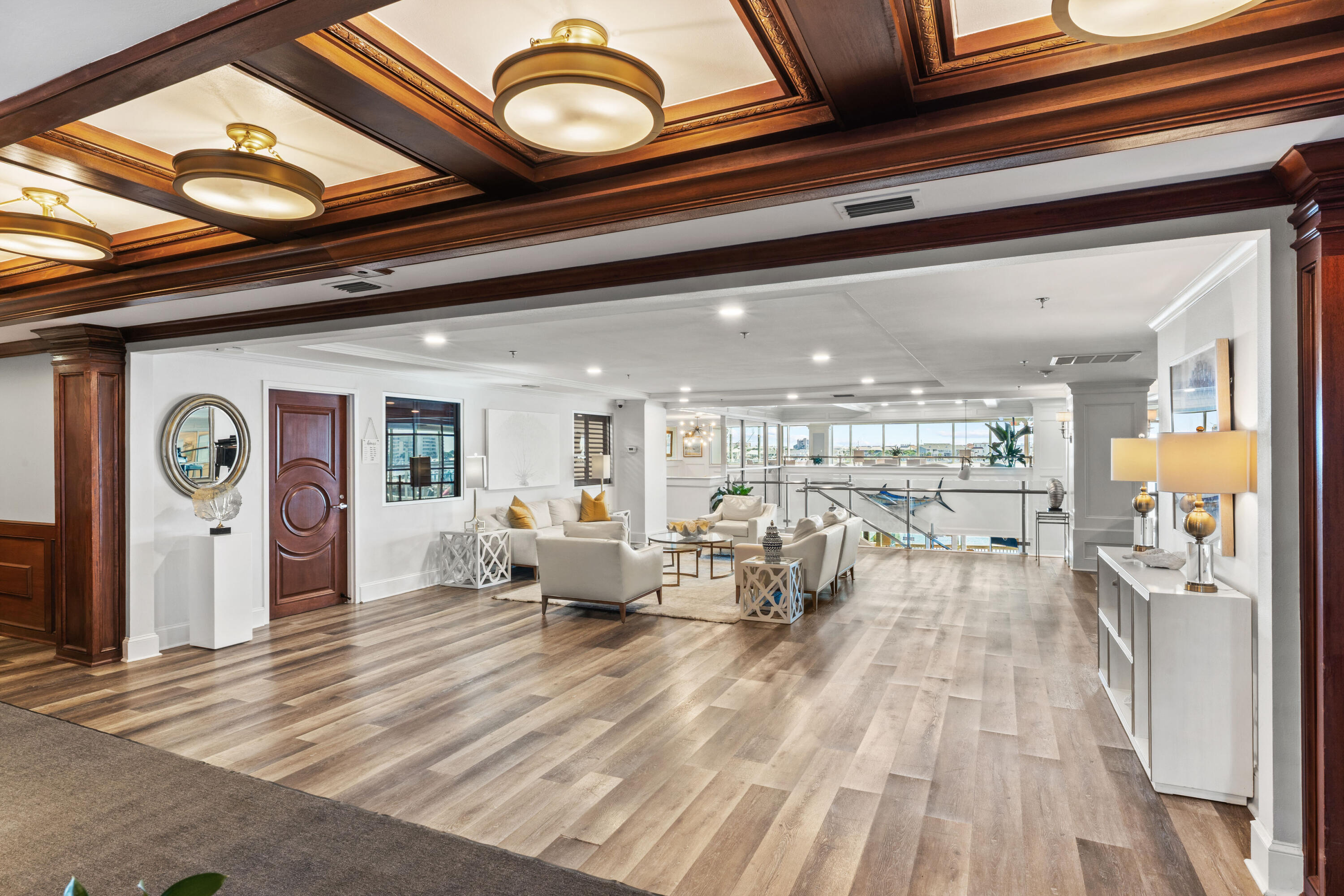 DESTIN YACHT CLUB - Residential