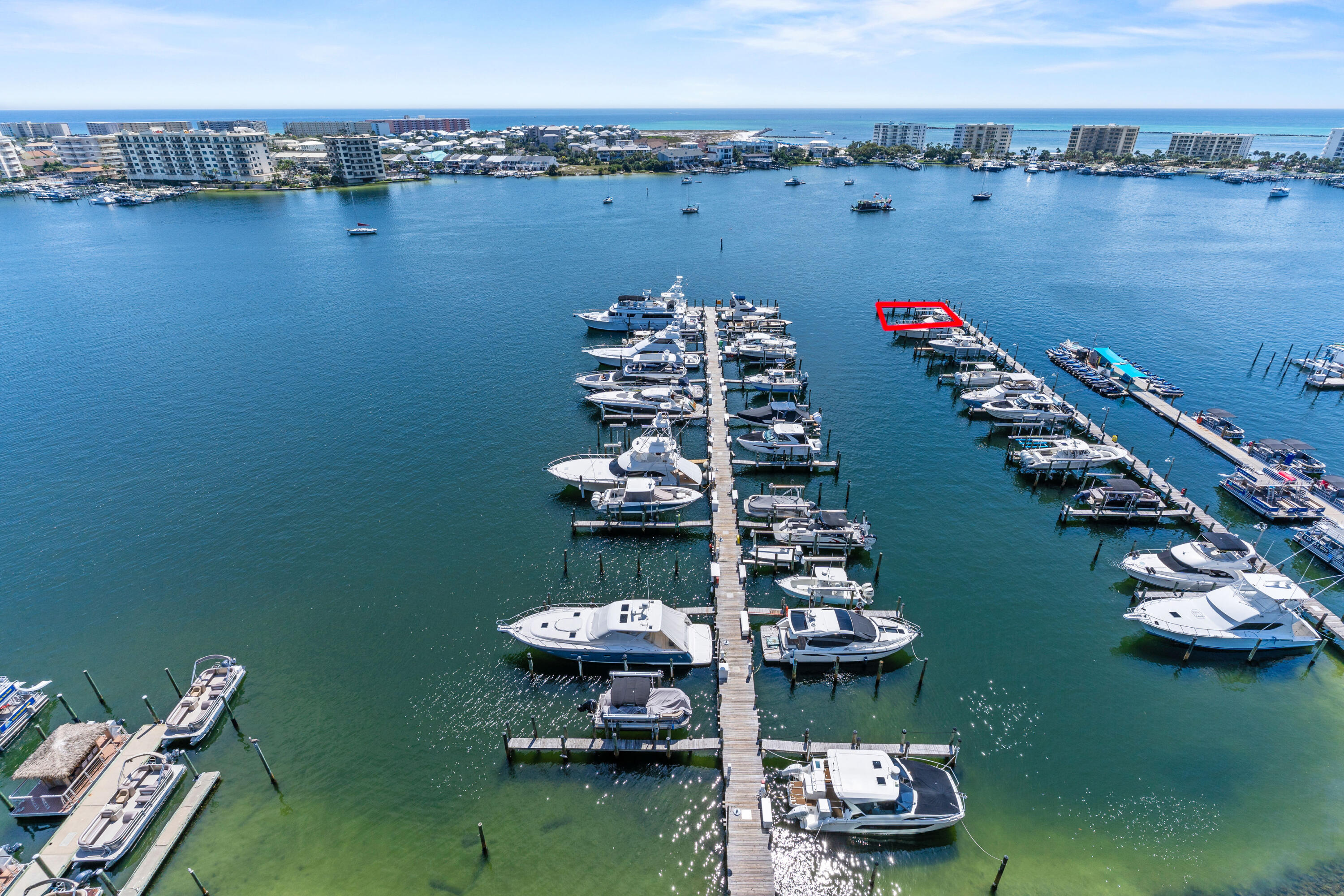 DESTIN YACHT CLUB - Residential