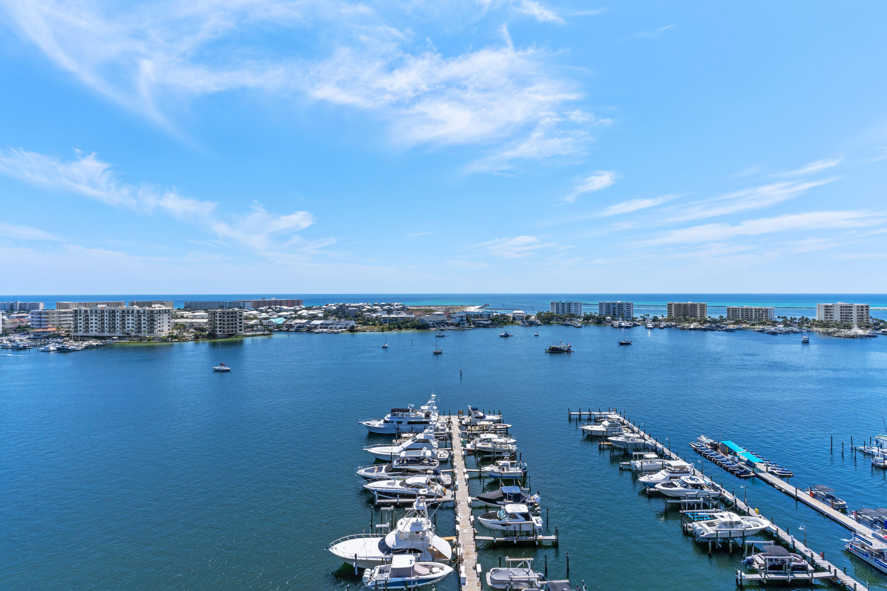 DESTIN YACHT CLUB - Residential