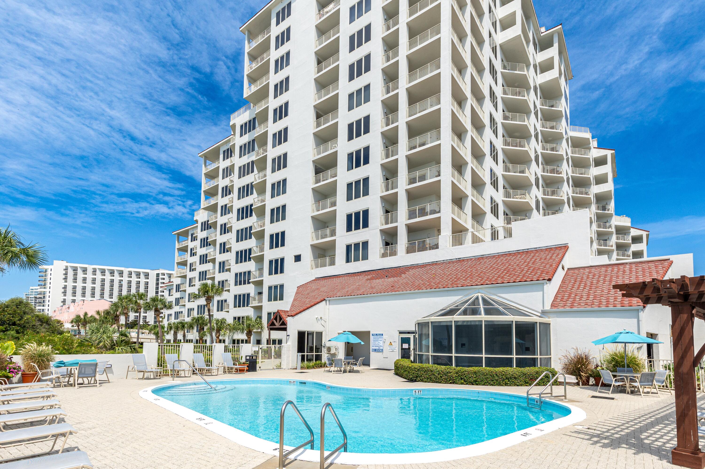 TOPS'L BEACH MANOR - Residential