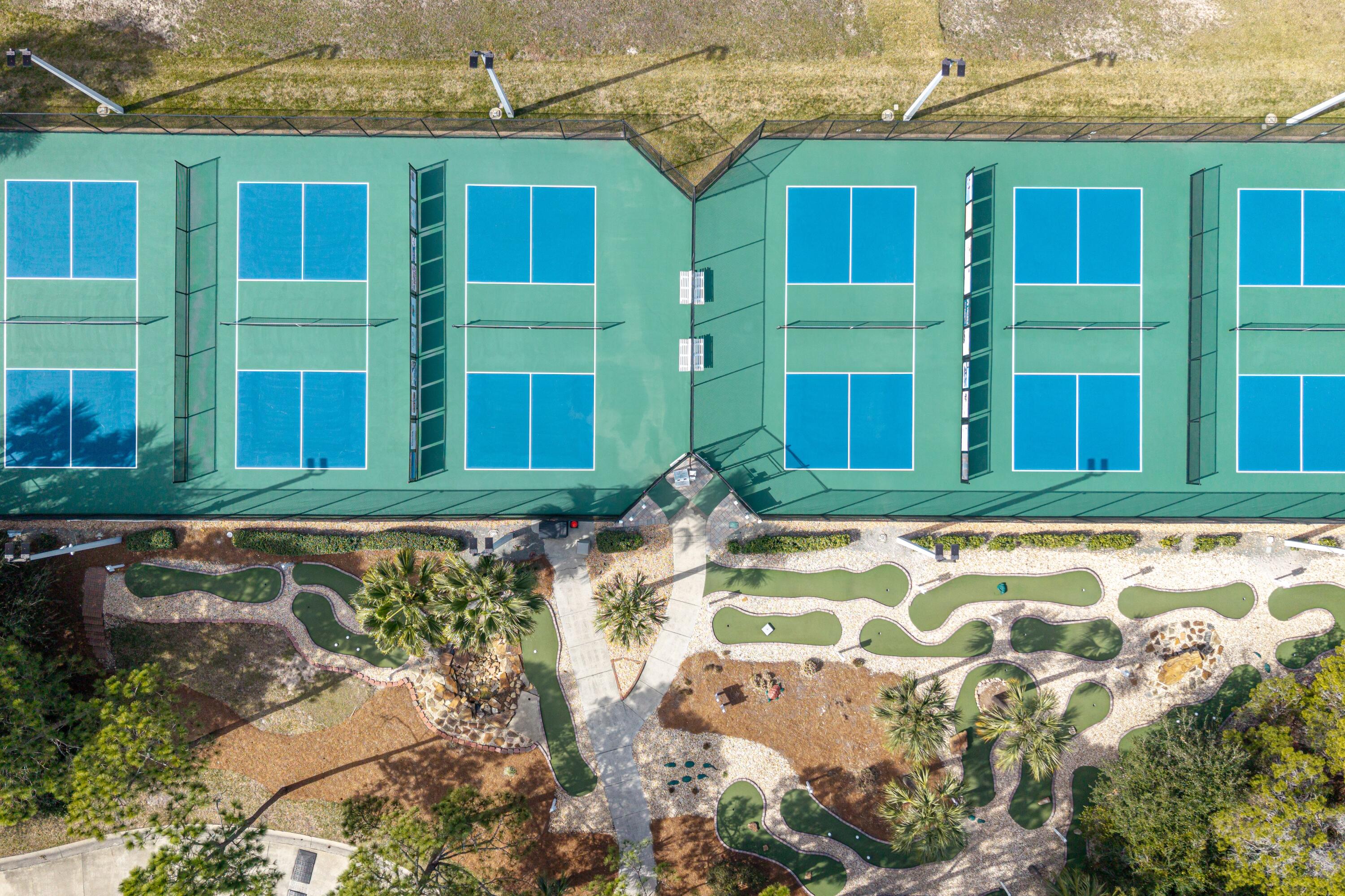 TOPS'L BEACH MANOR - Residential