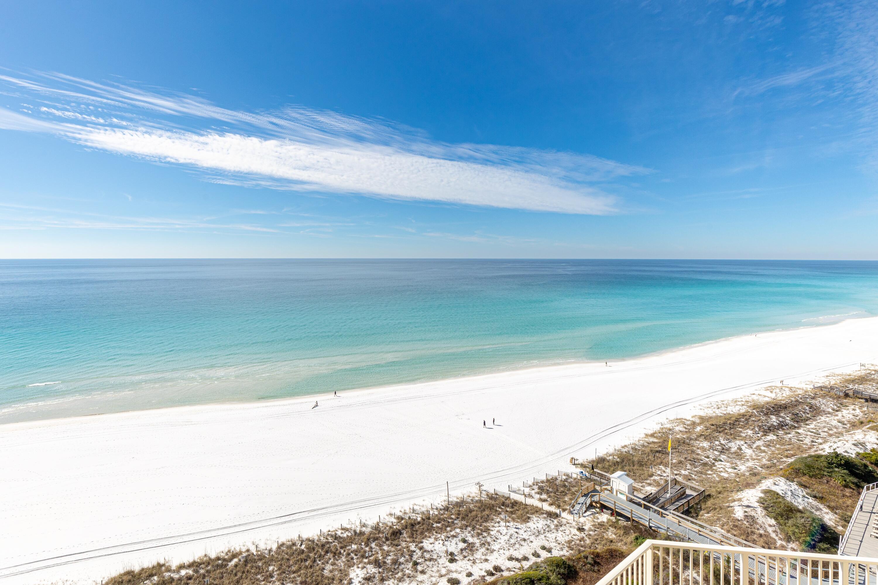 TOPS'L BEACH MANOR - Residential