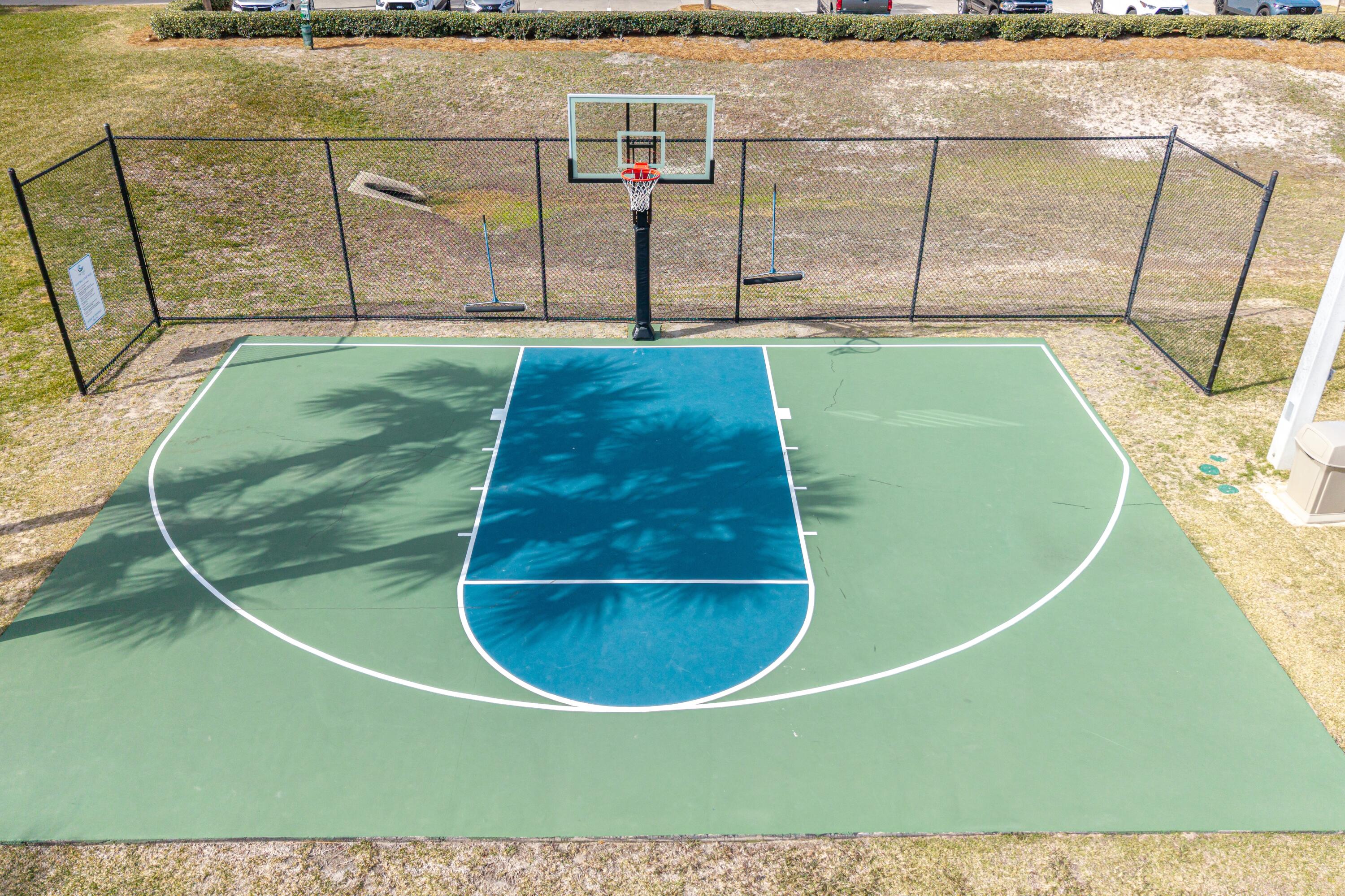 TOPS'L BEACH MANOR - Residential