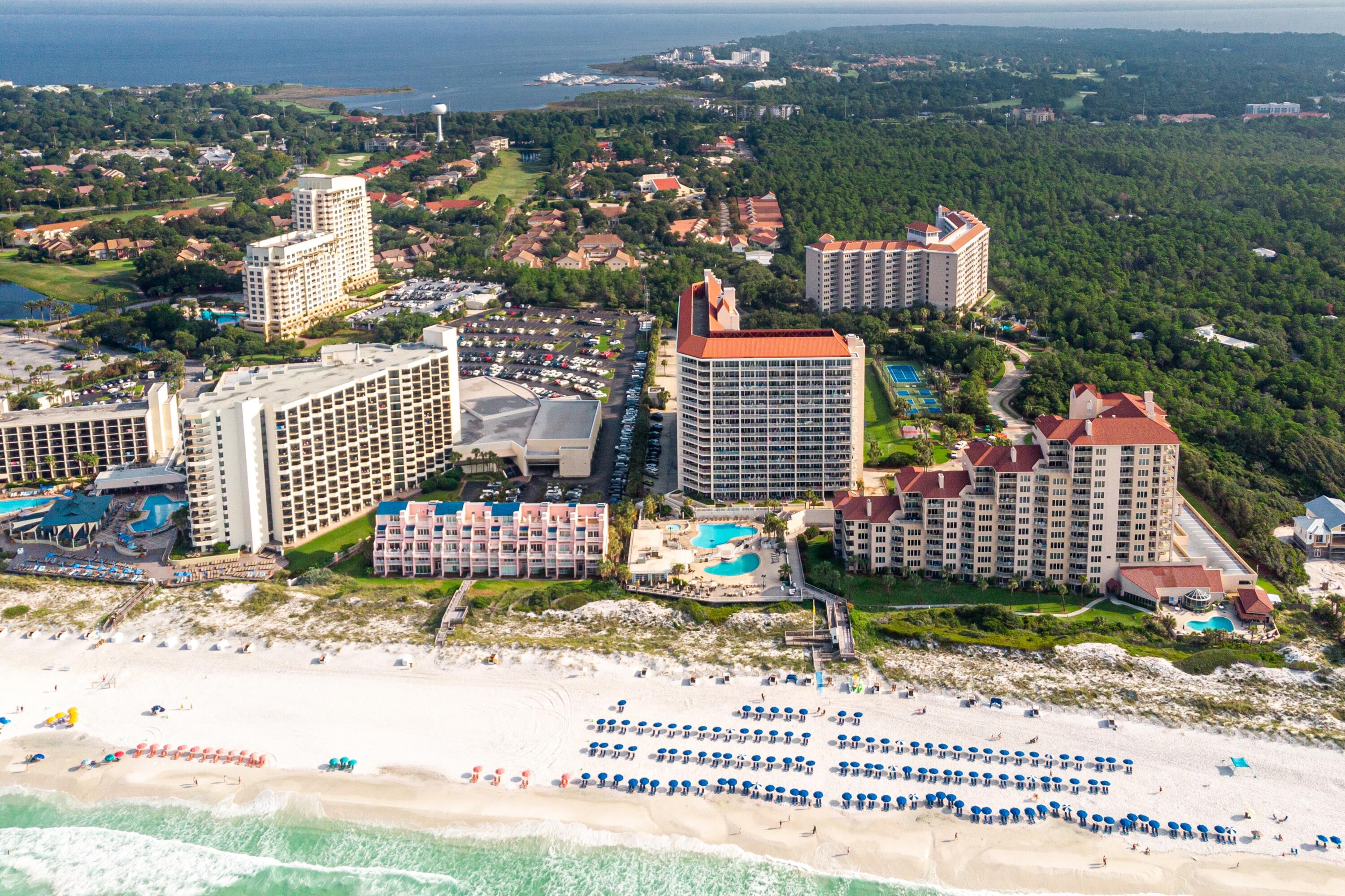 TOPS'L BEACH MANOR - Residential