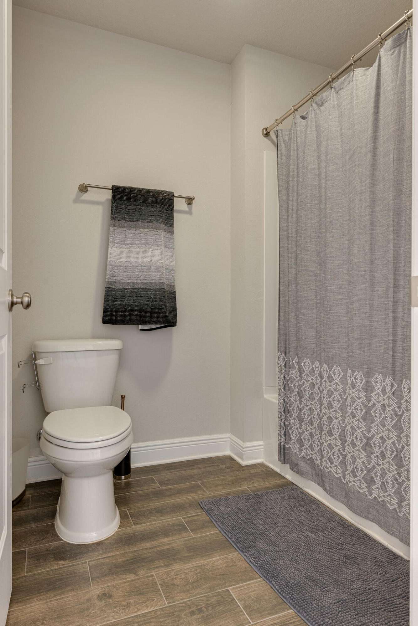 WATERFORD SOUND - Residential