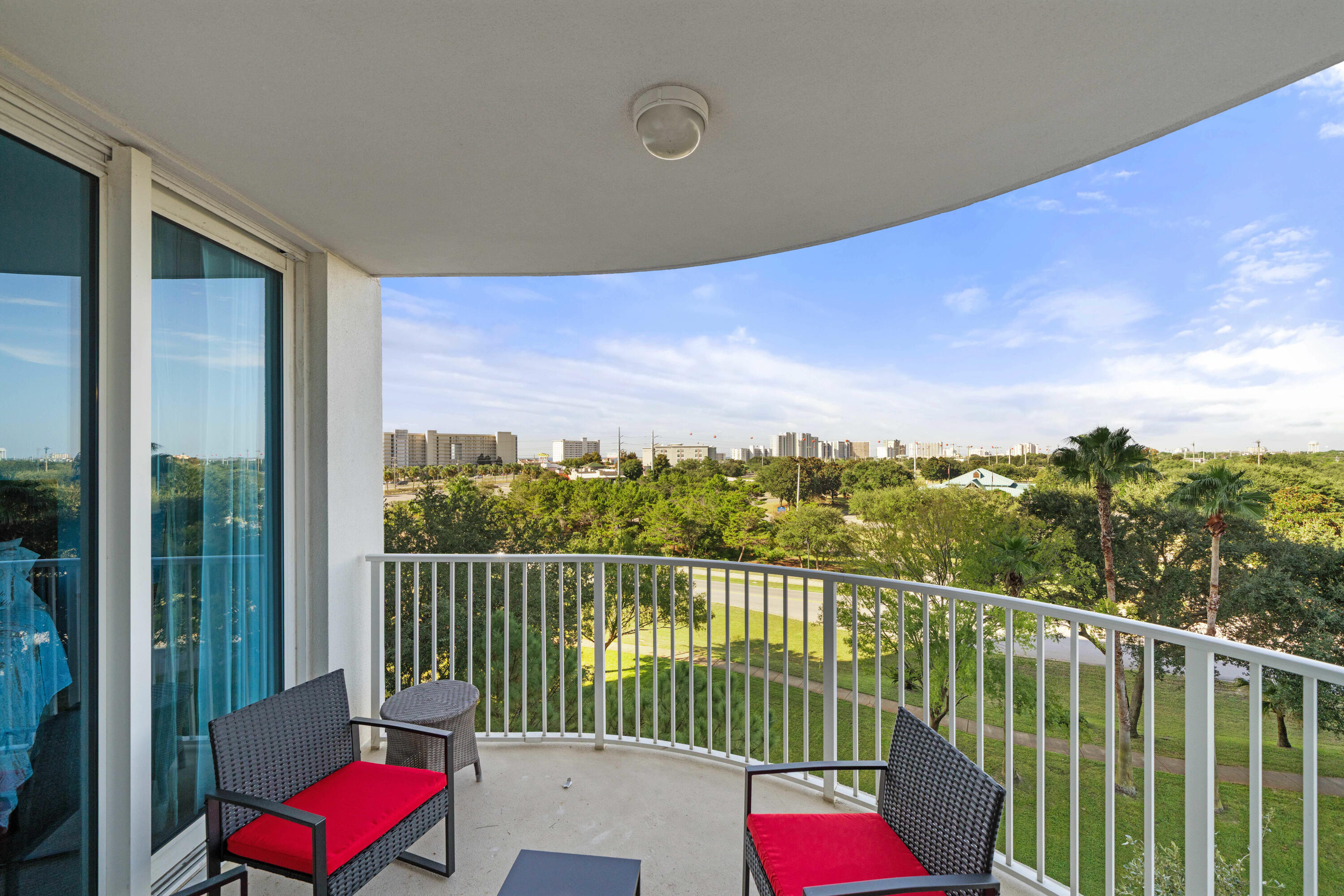 THE PALMS OF DESTIN - Residential