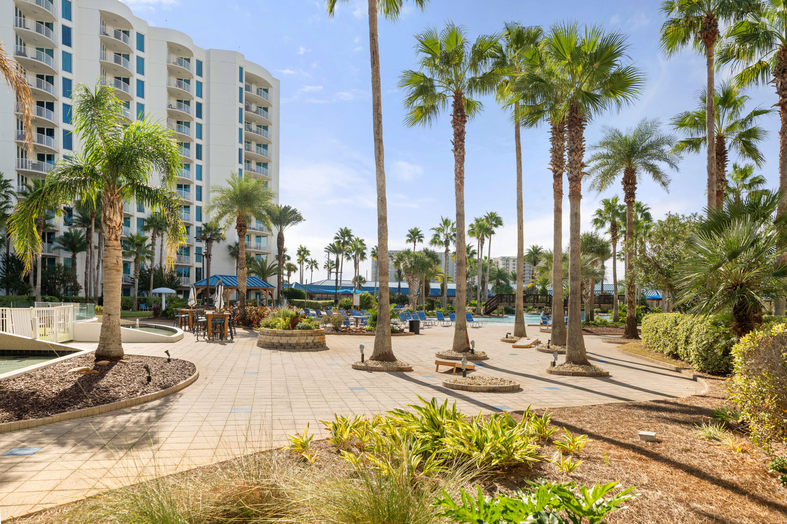 THE PALMS OF DESTIN - Residential