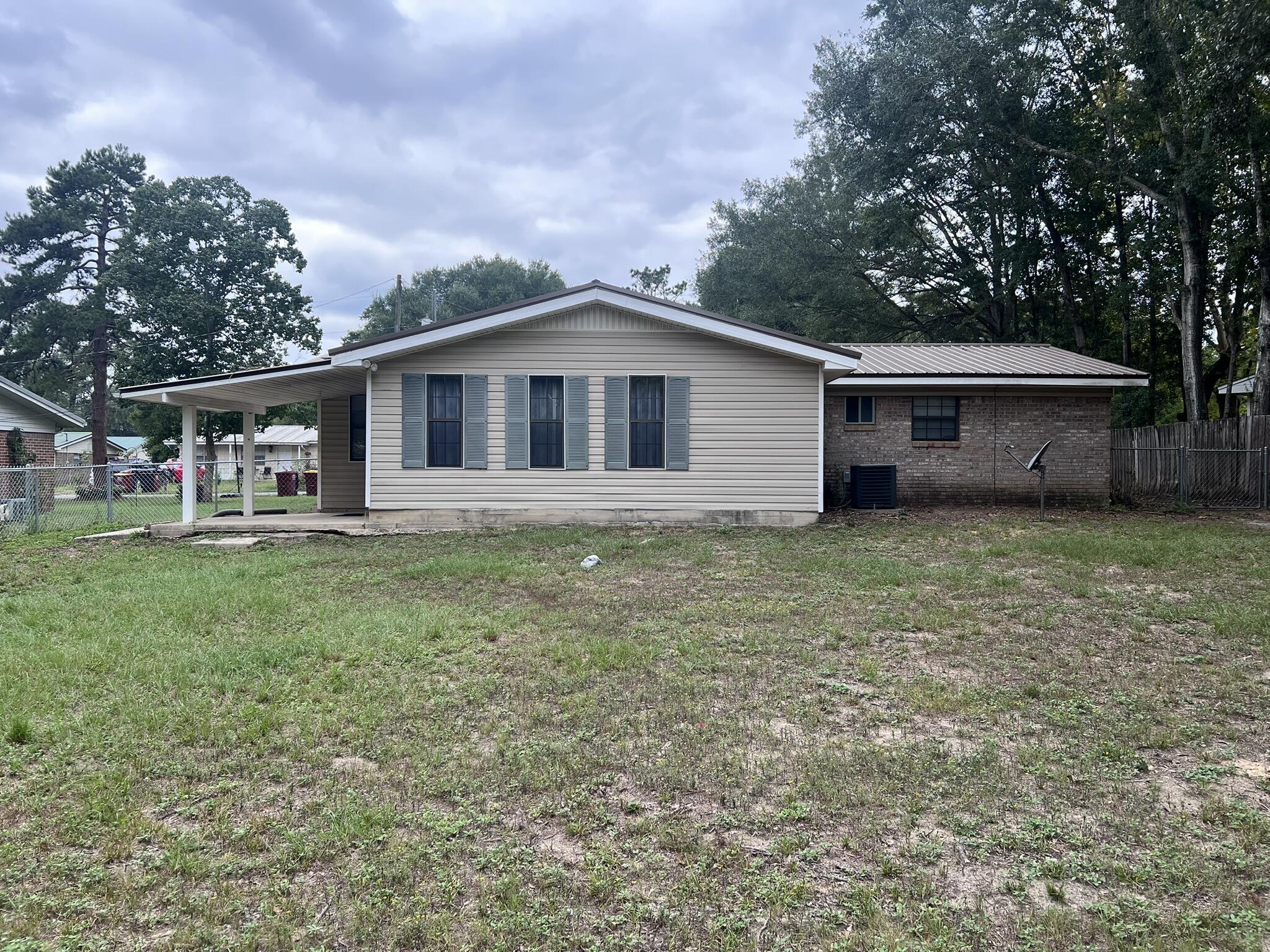 LAKEWOOD S/D - Residential Lease