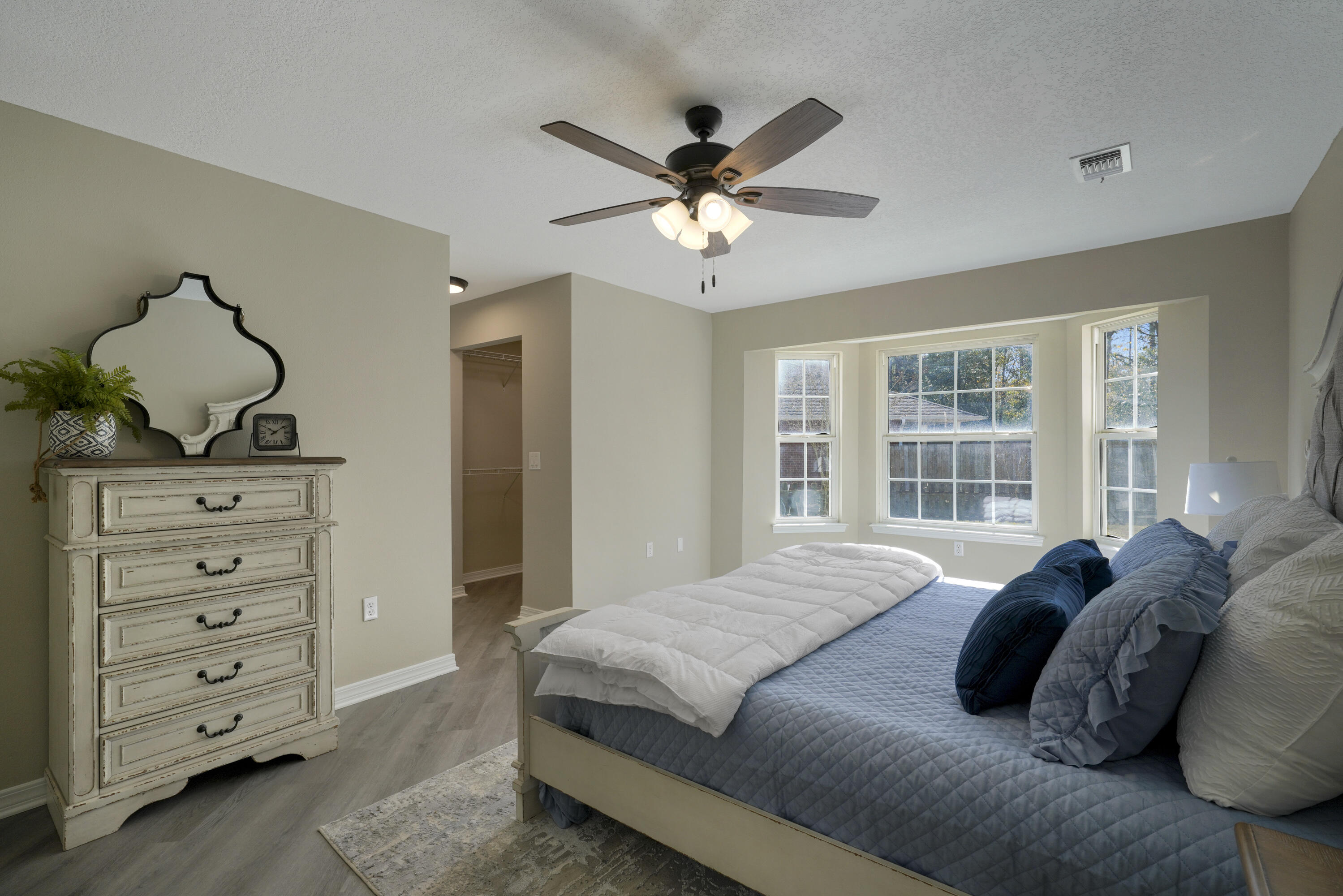 COUNTRY CLUB ESTATES 1 OF CRESTVIEW - Residential