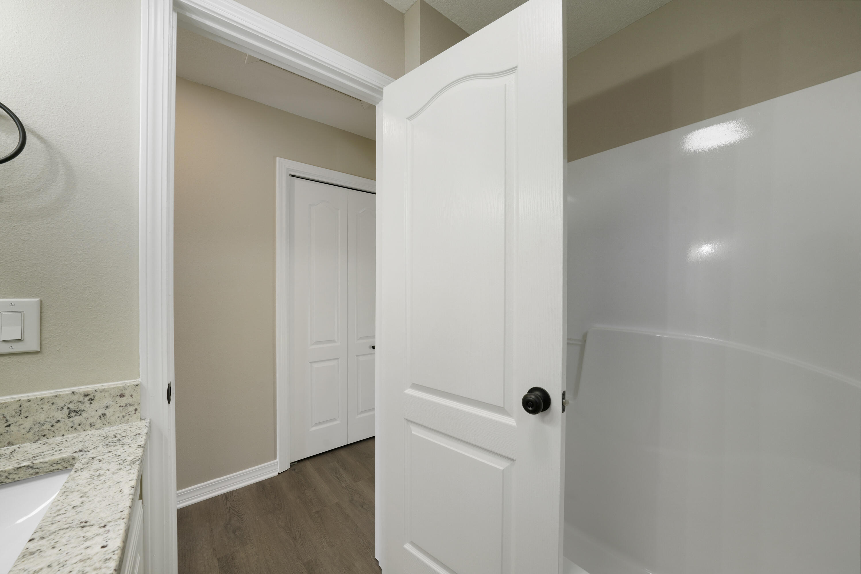 COUNTRY CLUB ESTATES 1 OF CRESTVIEW - Residential