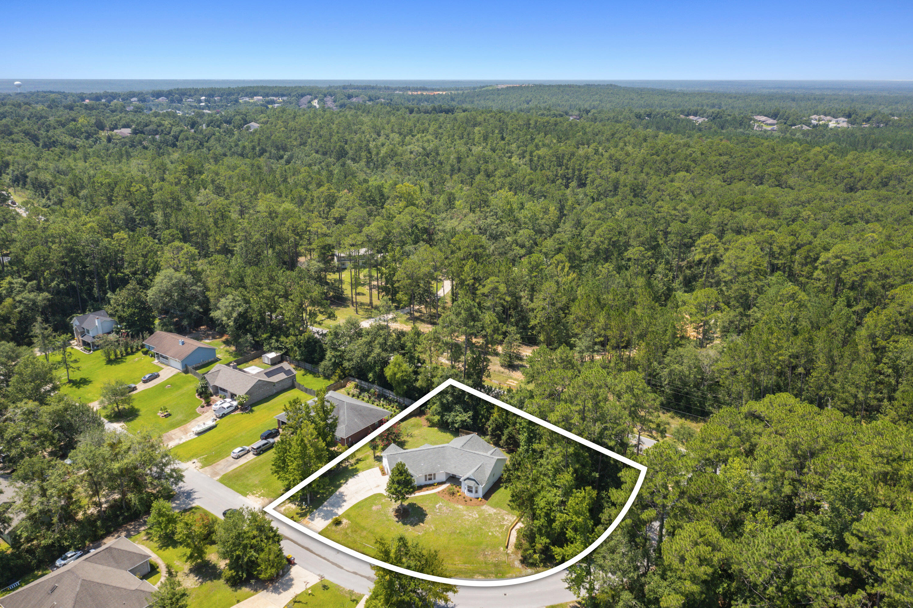 COUNTRY CLUB ESTATES 1 OF CRESTVIEW - Residential