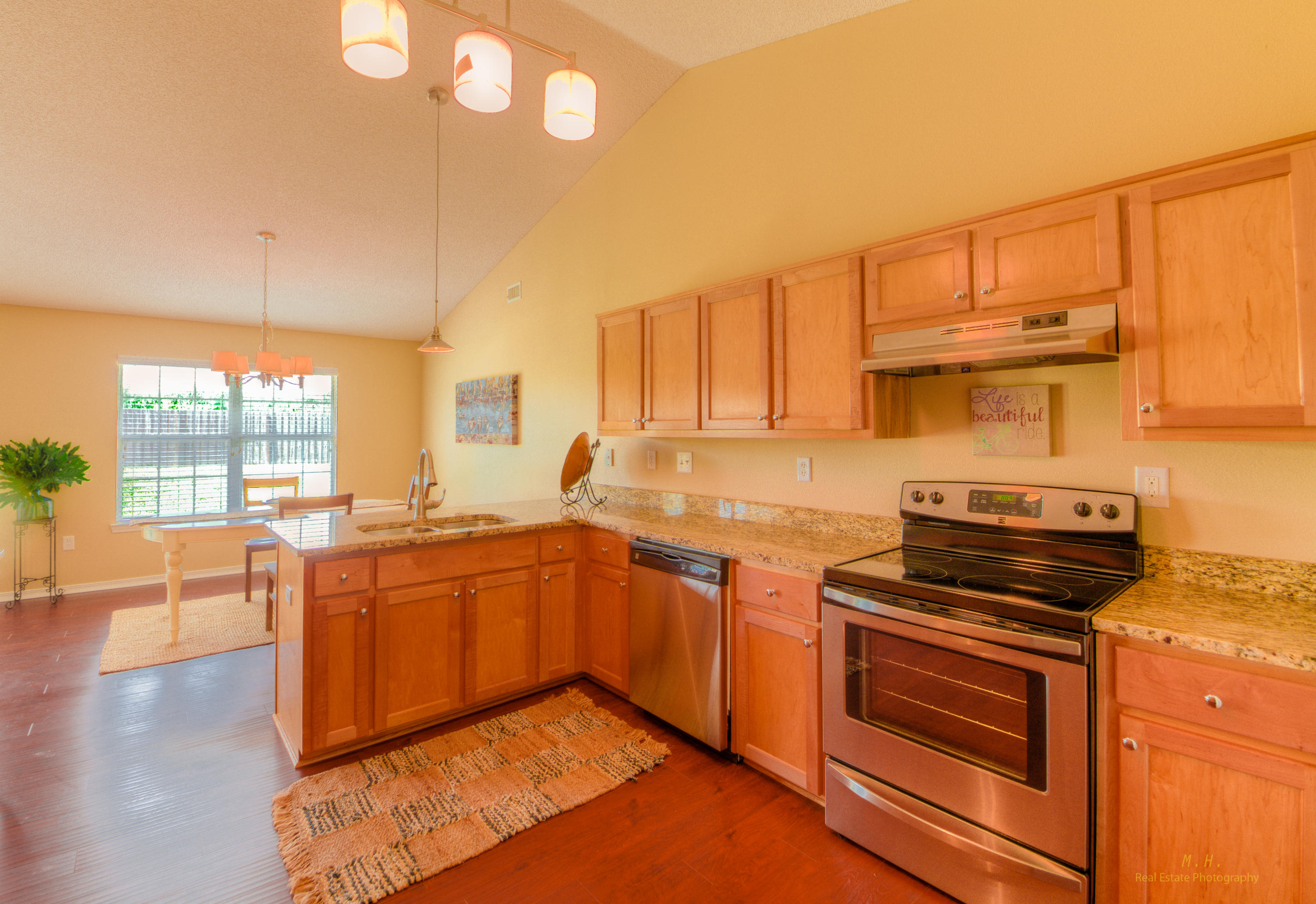 LEE FARMS PH I - Residential
