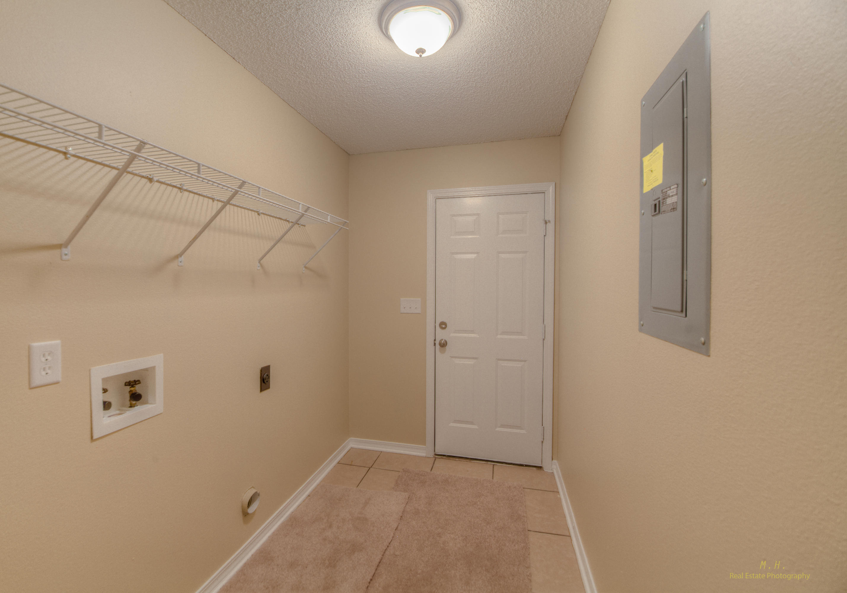 LEE FARMS PH I - Residential