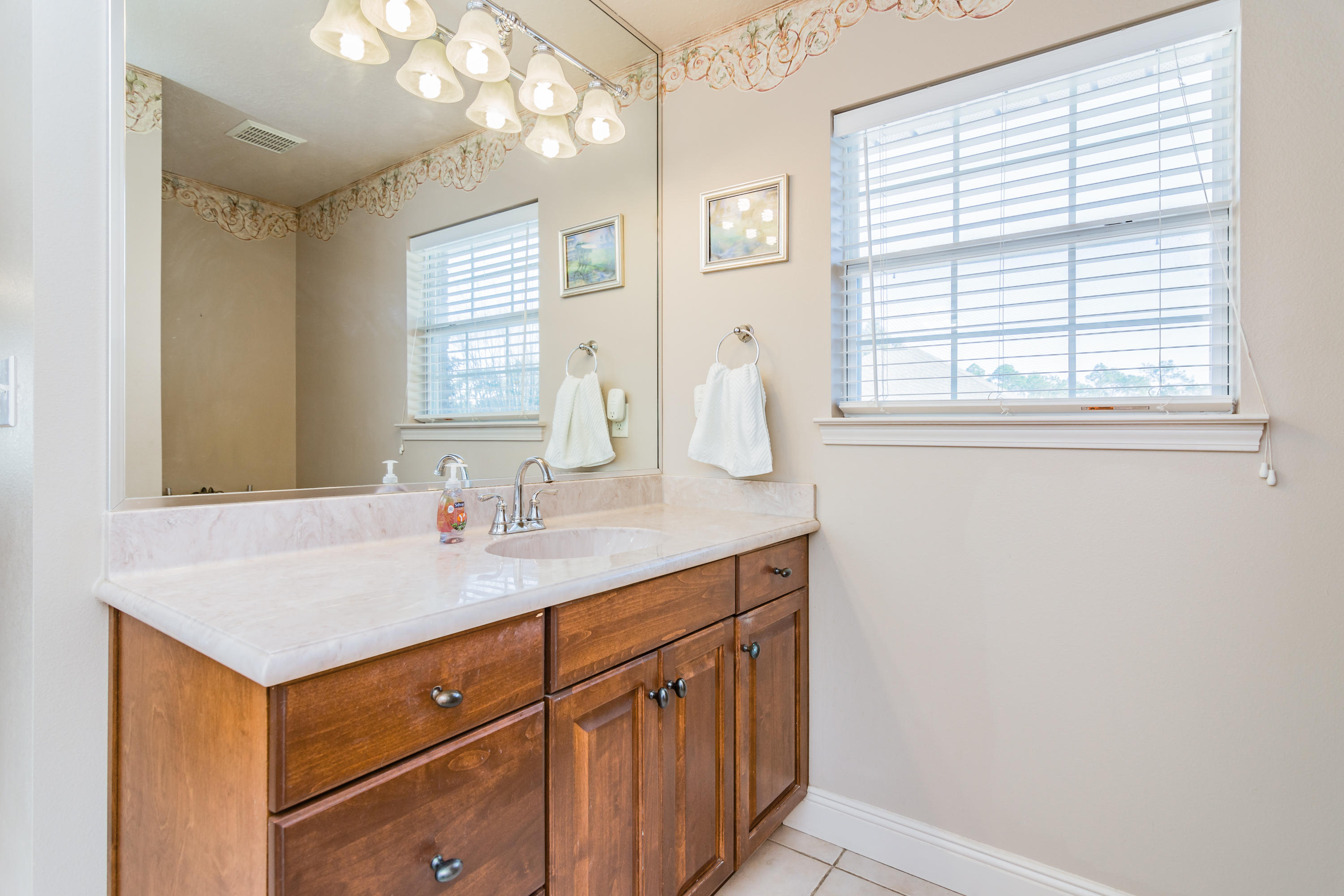 HERITAGE HILLS UNIT 1 - Residential