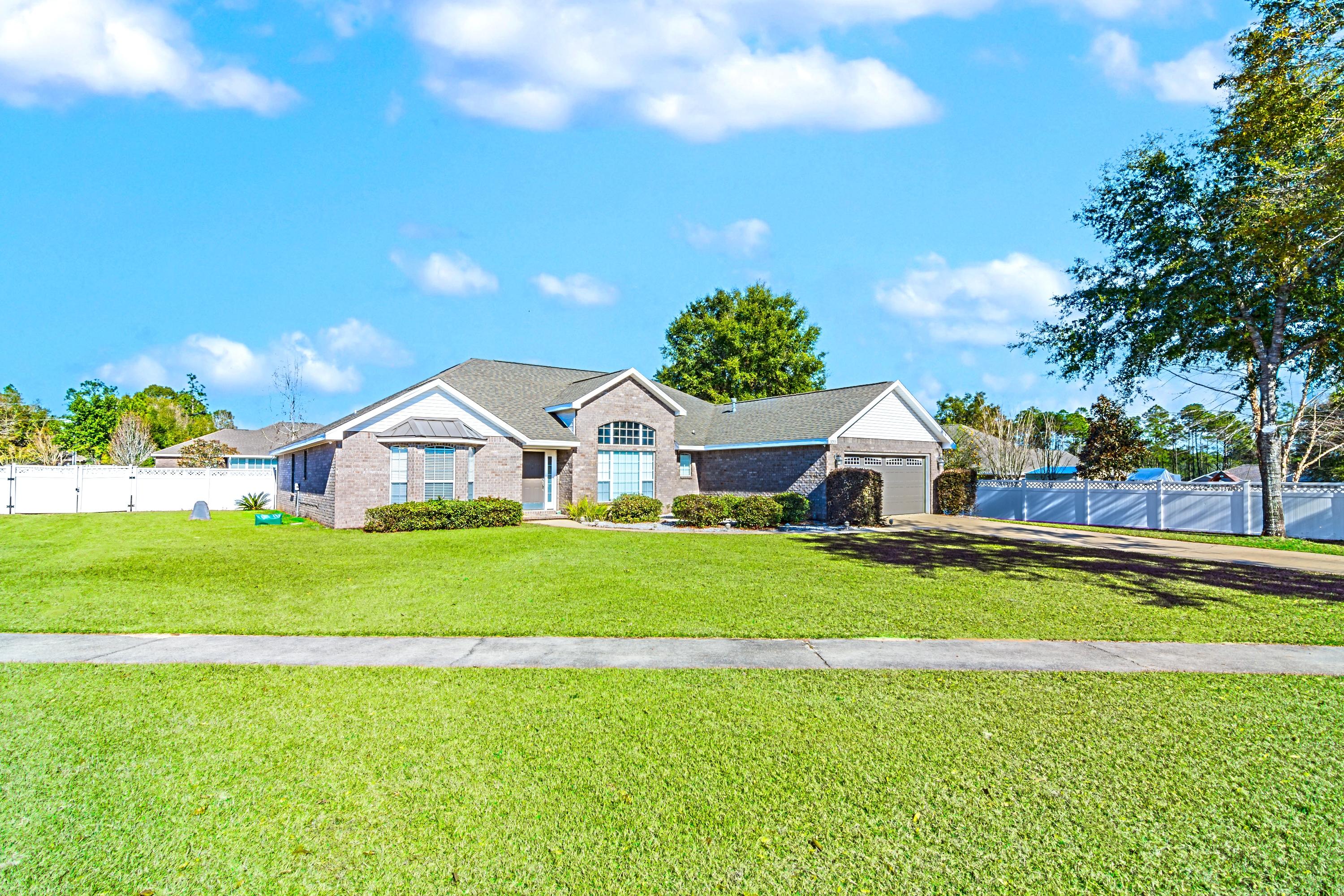 HERITAGE HILLS UNIT 1 - Residential