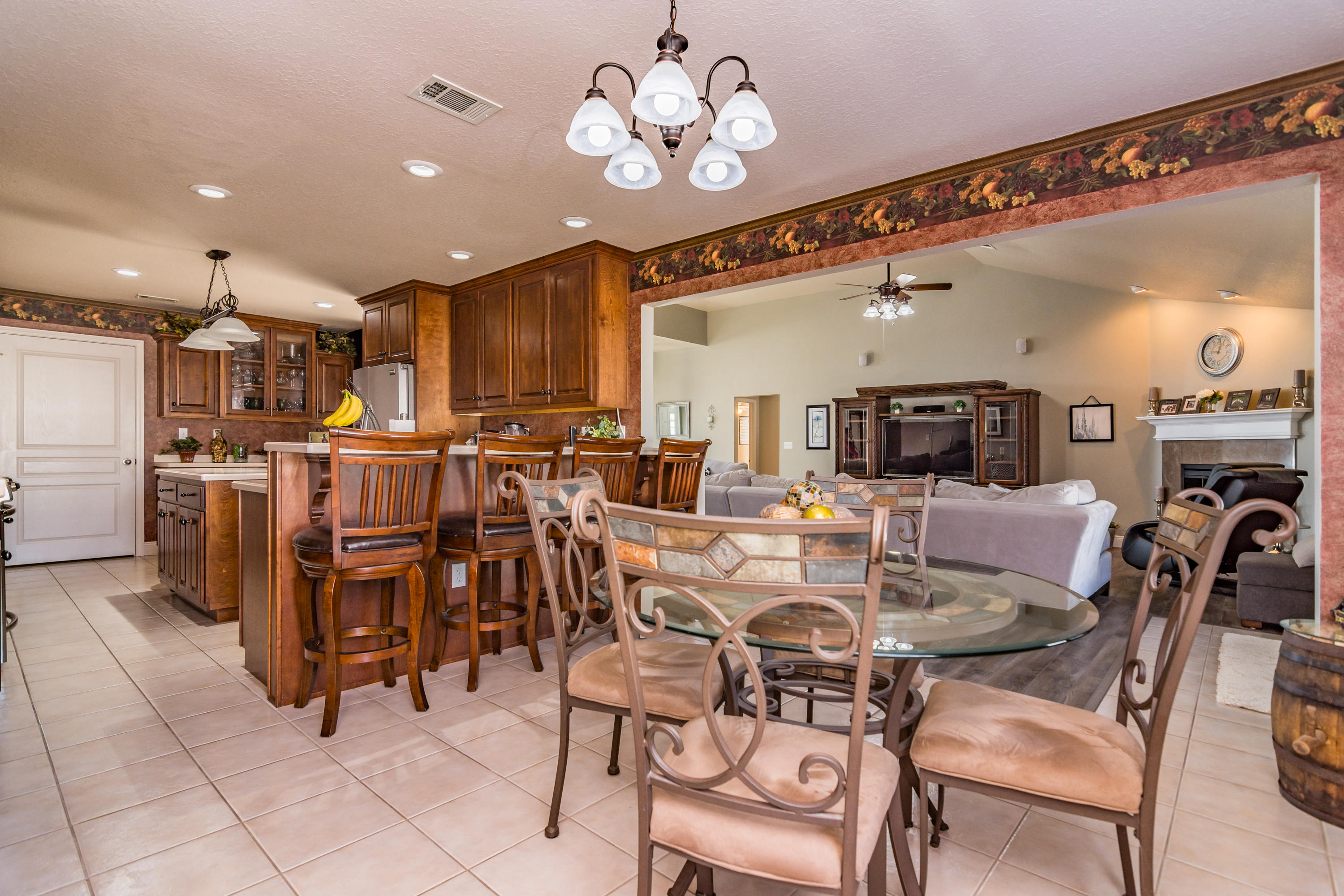 HERITAGE HILLS UNIT 1 - Residential