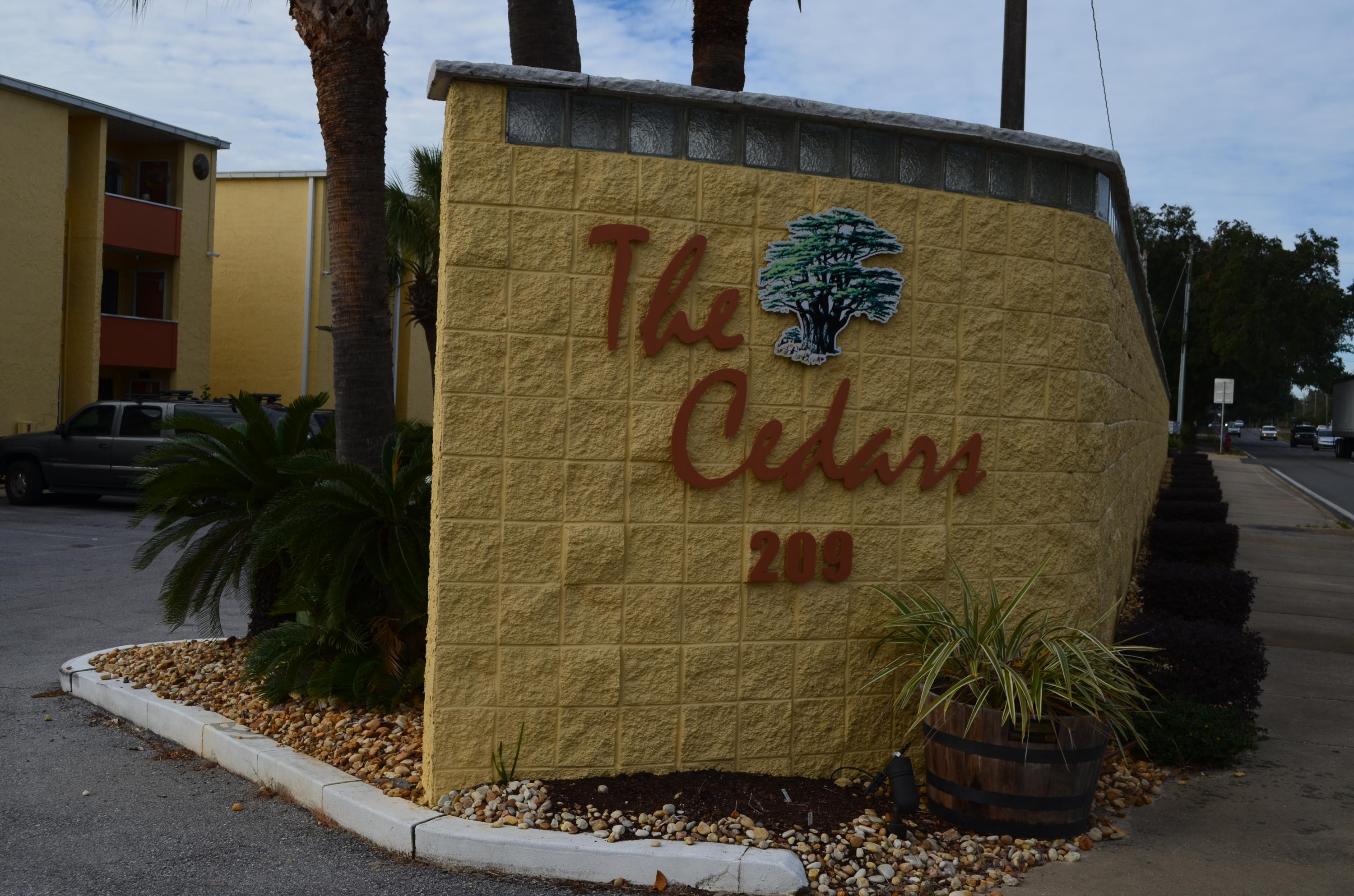 CEDARS CONDO - Residential Lease
