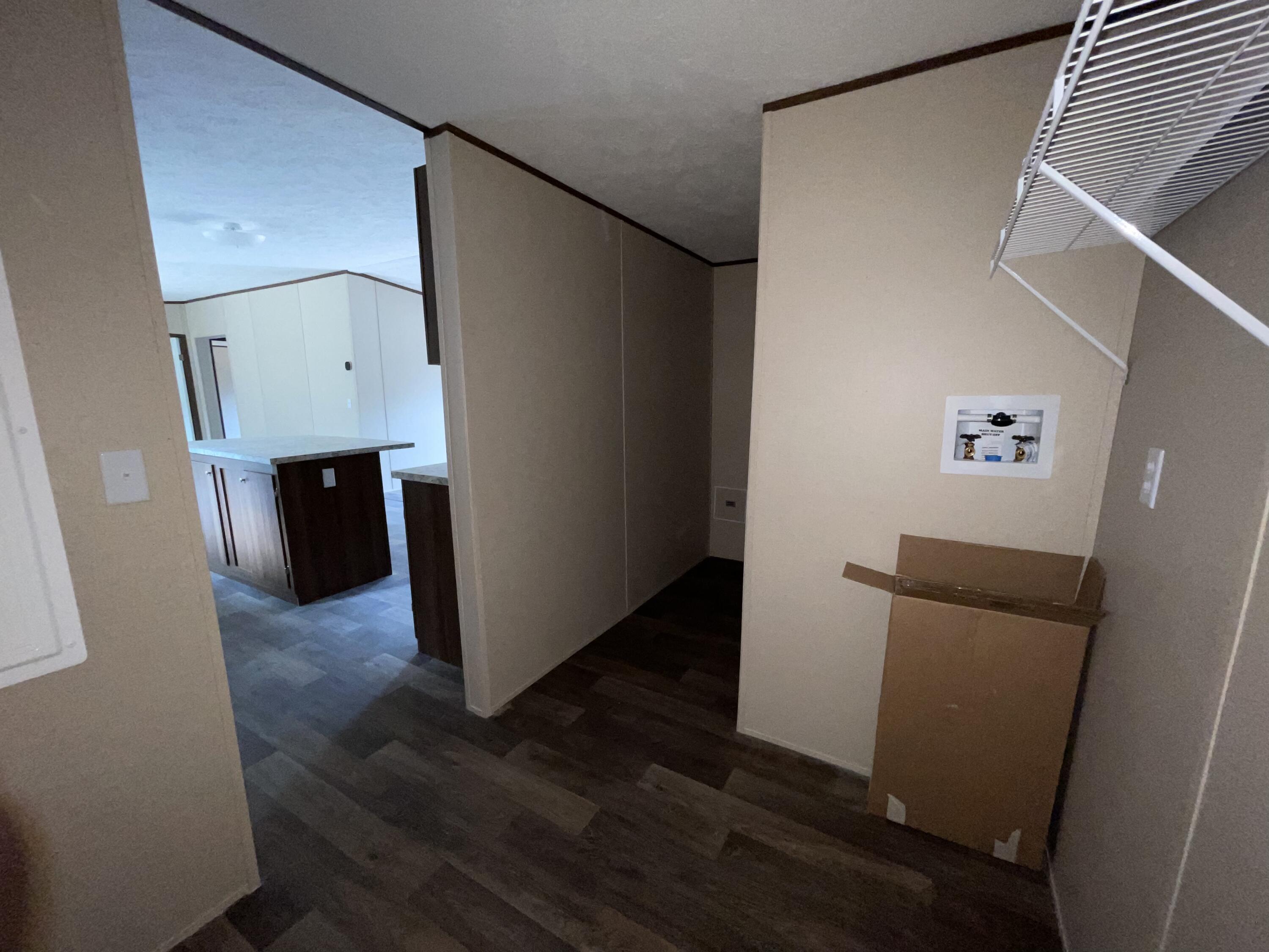 OAKWOOD HILLS UNIT 1 - Residential