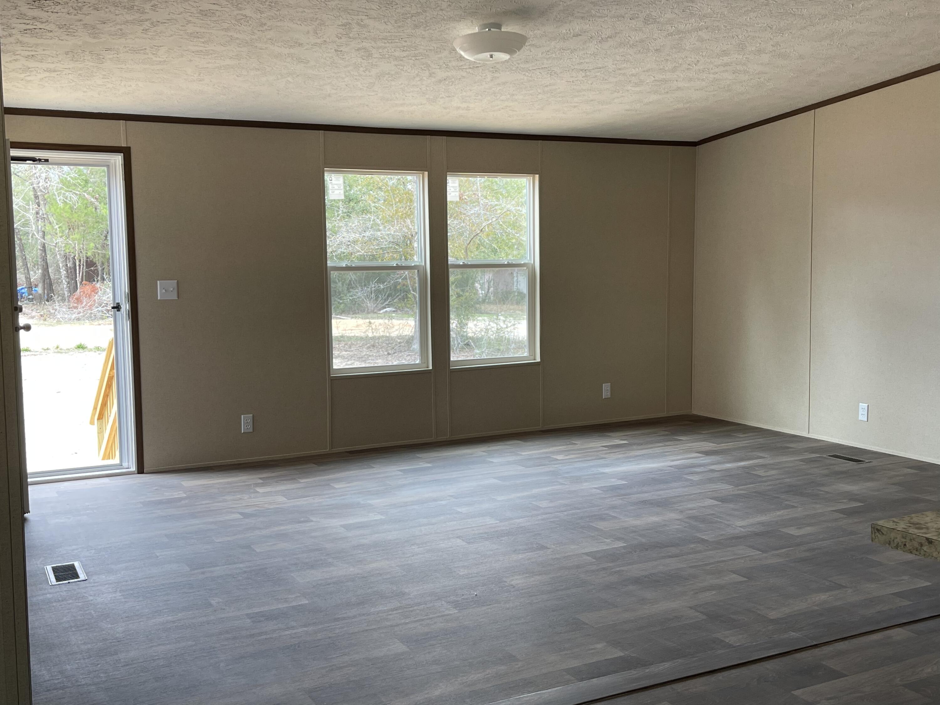 OAKWOOD HILLS UNIT 1 - Residential